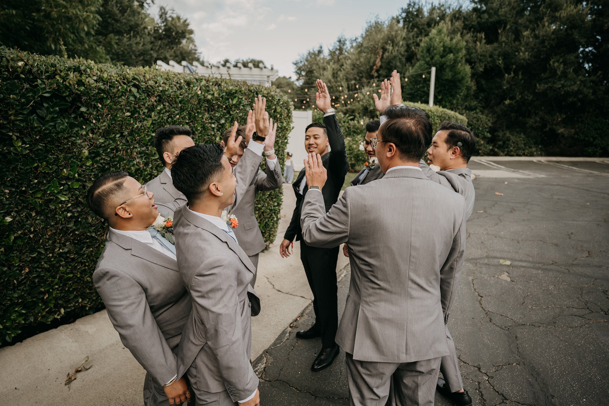 moody-modern-asian-american-wedding-ceremony-sierra-la-verne-socal-photographer-2.jpg