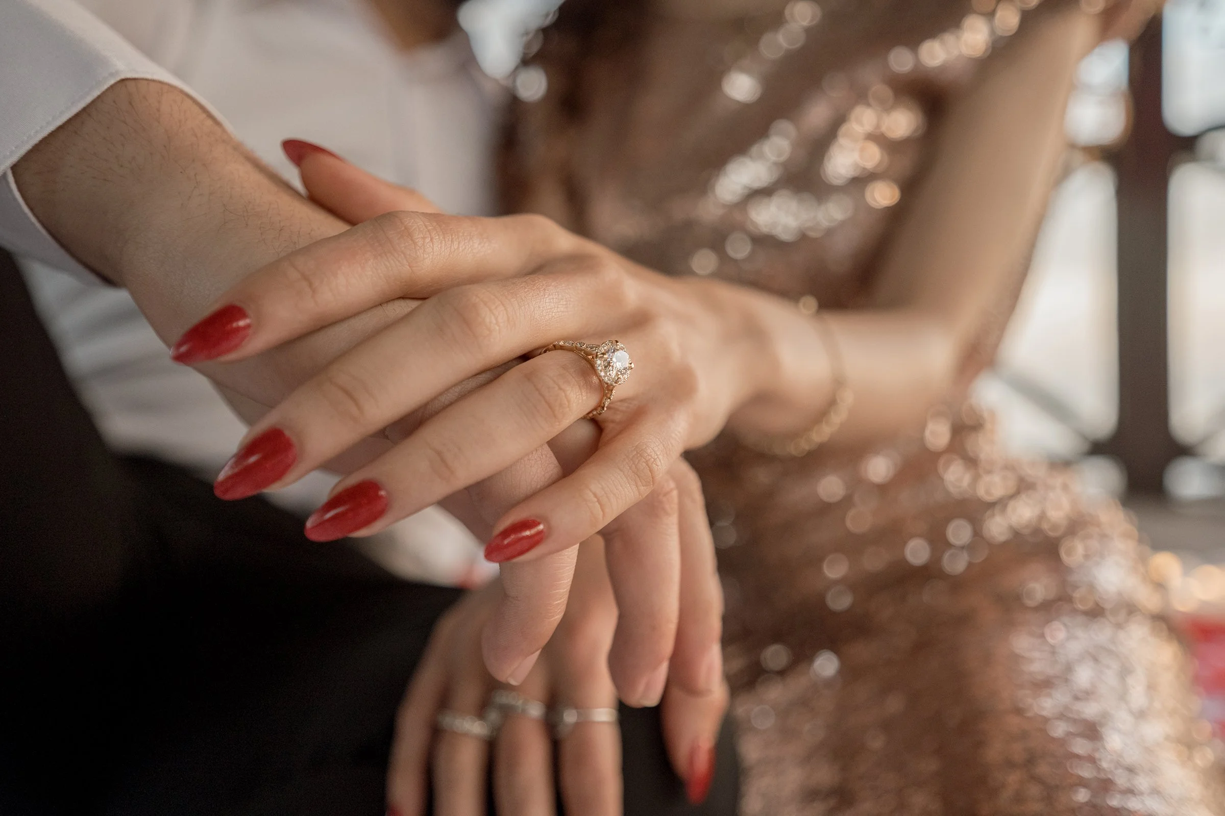 Heisler-Park-Proposal-Engagement-Ring-Details-Makito-Umekita-Photography.jpg