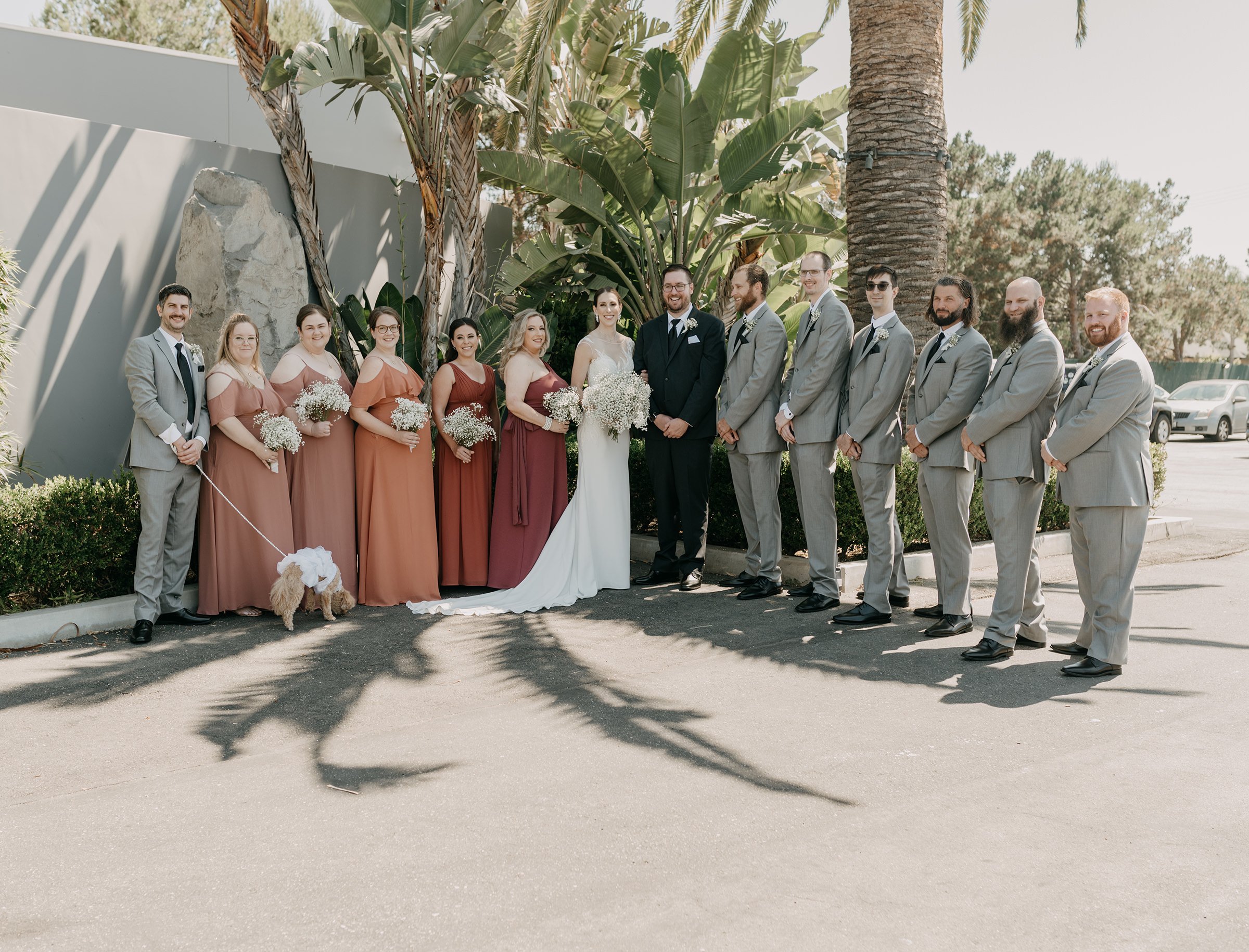 classy-chic-wedding-bride-groom-portraits-colony-house-anaheim-california-socal-photographer-29.jpg