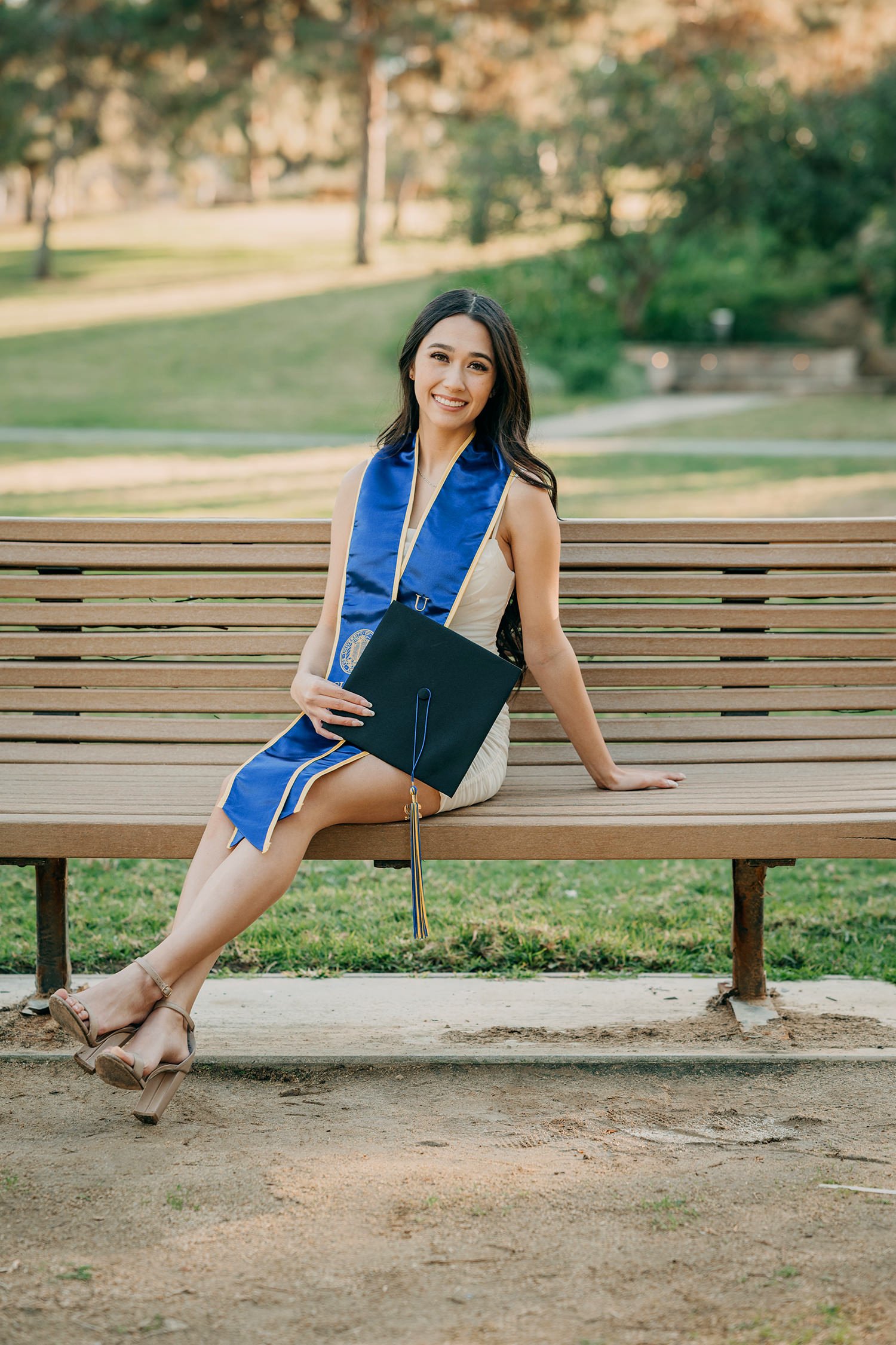 uci-graduation-portrait-irvine-southern-california-photographer-15.jpg