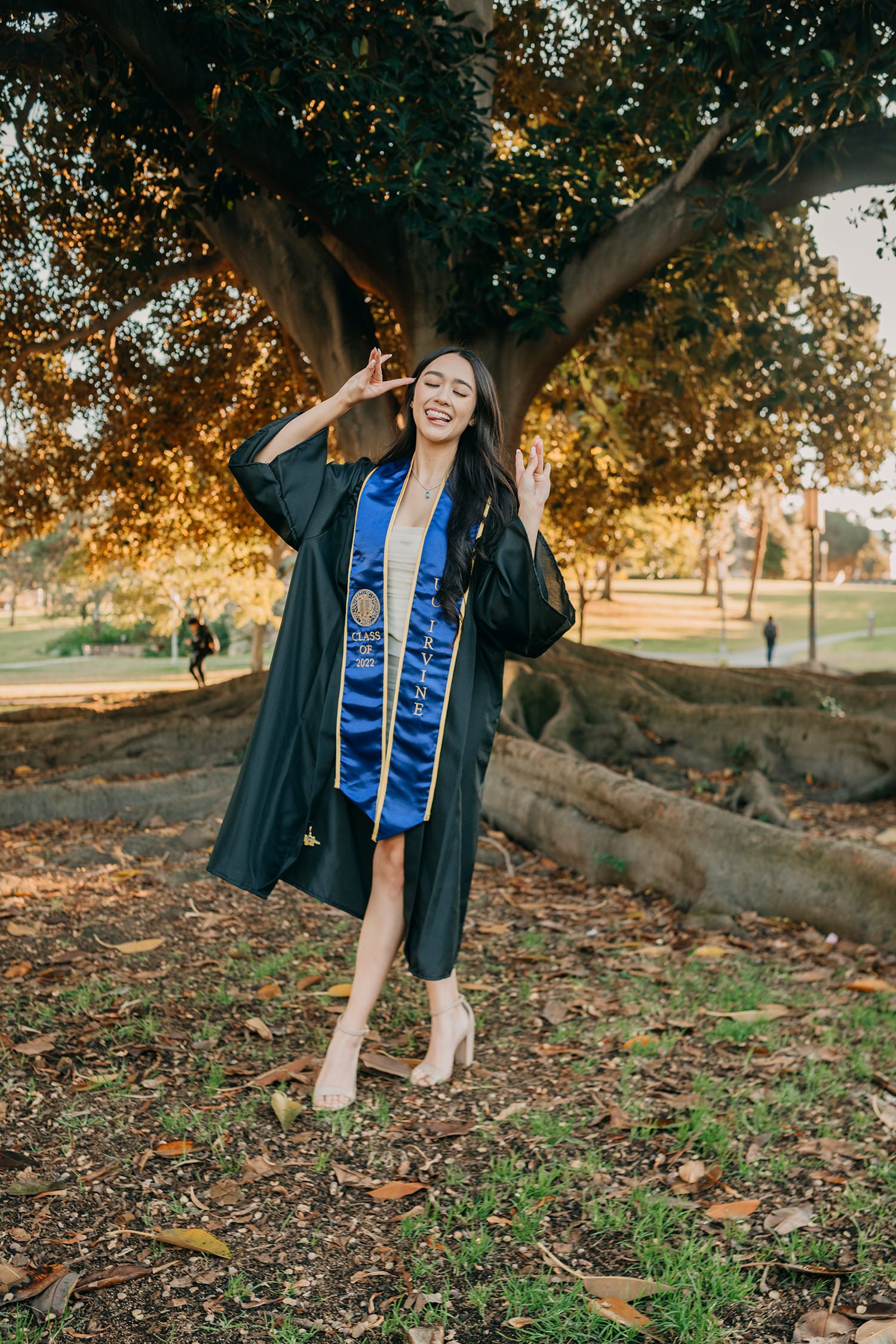 uci-graduation-portrait-irvine-southern-california-photographer-23.jpg