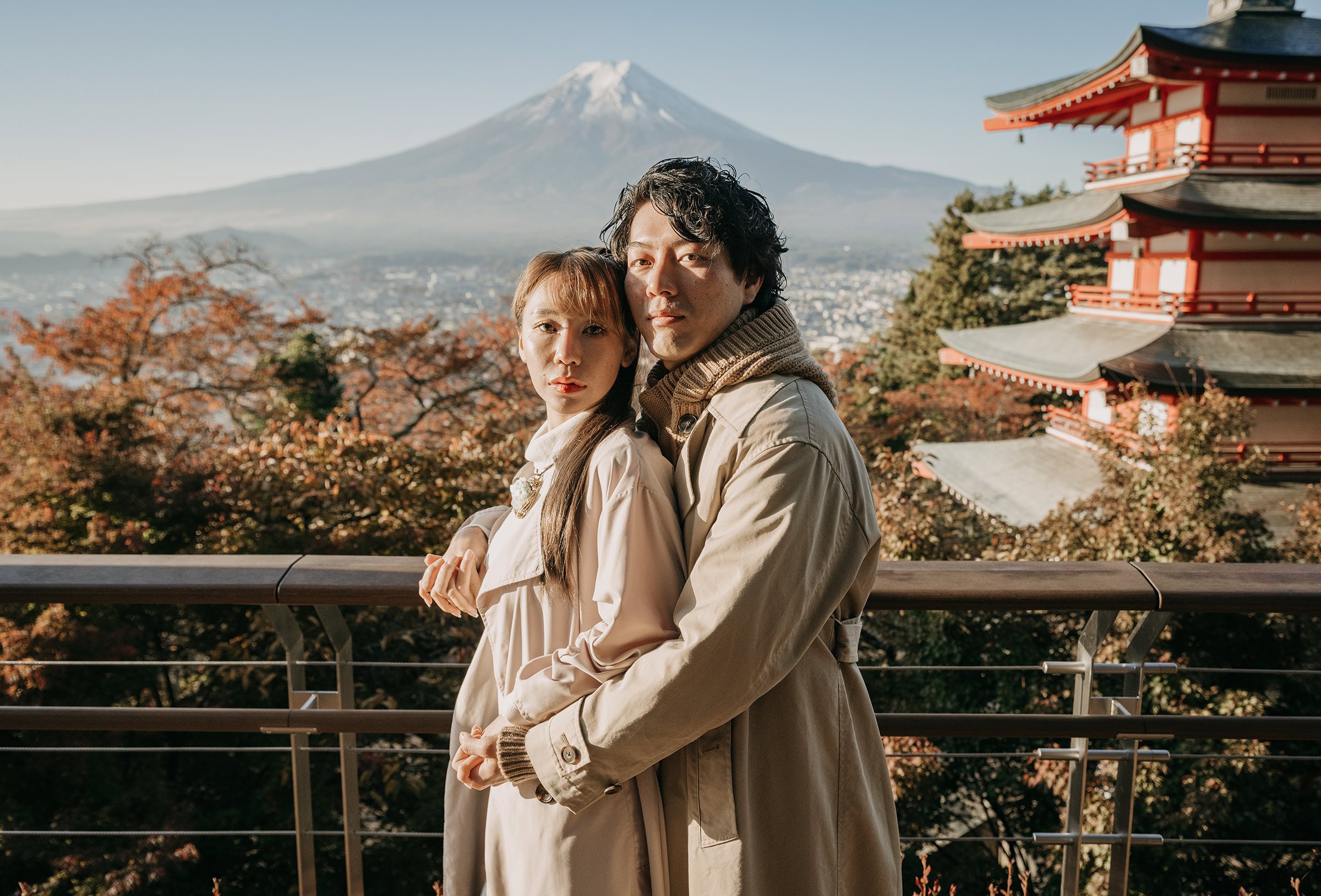 chureito-pagoda-engagement-session-デスティネーションウェディングフォトグラファー19.jpg