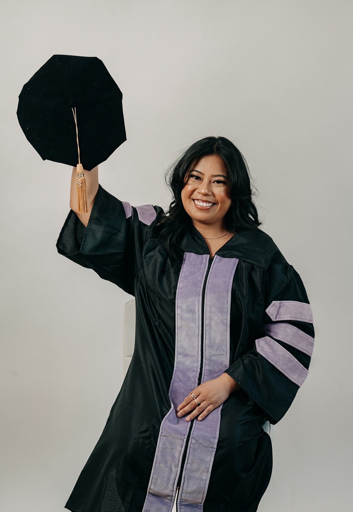 western-university-health-sciences-studio-outdoor-graduation-portrait-lacy-park-southern-california-photographer-7.jpg