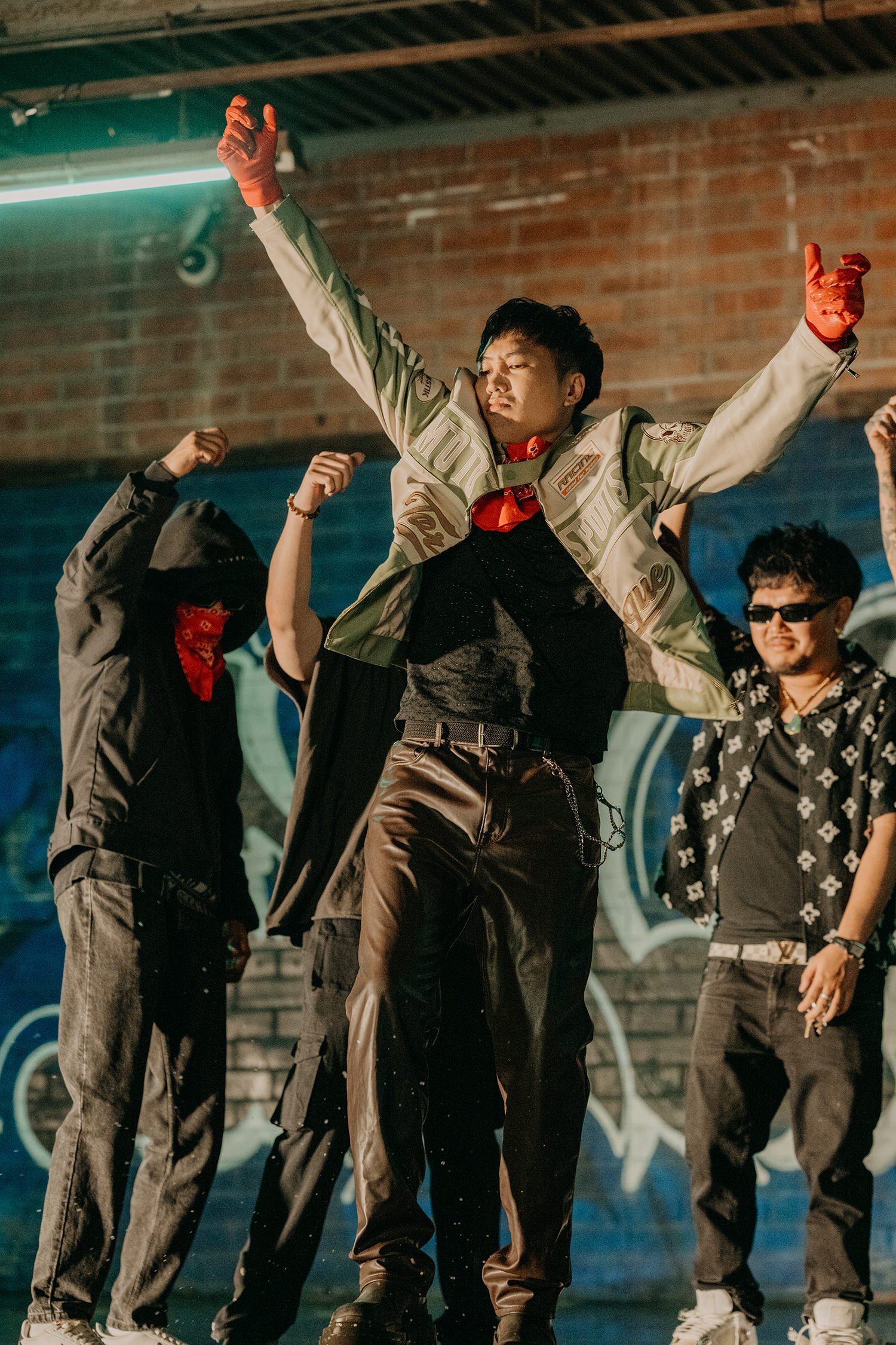behind-the-scenes-music-video-los-angeles-arts-district-64.jpg