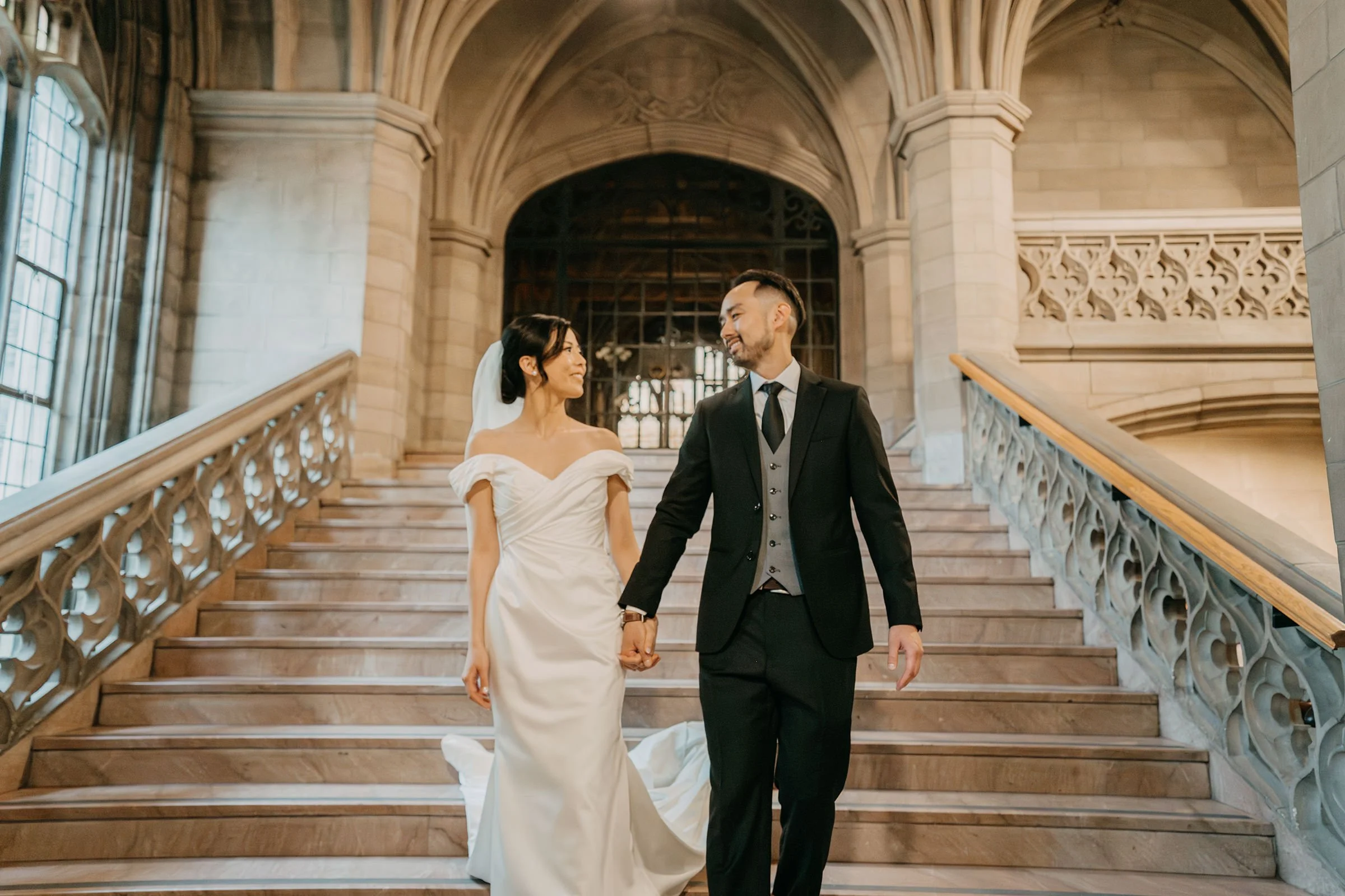 knox-college-bride-groom-portraits-toronto-wedding-photographer-12.jpg