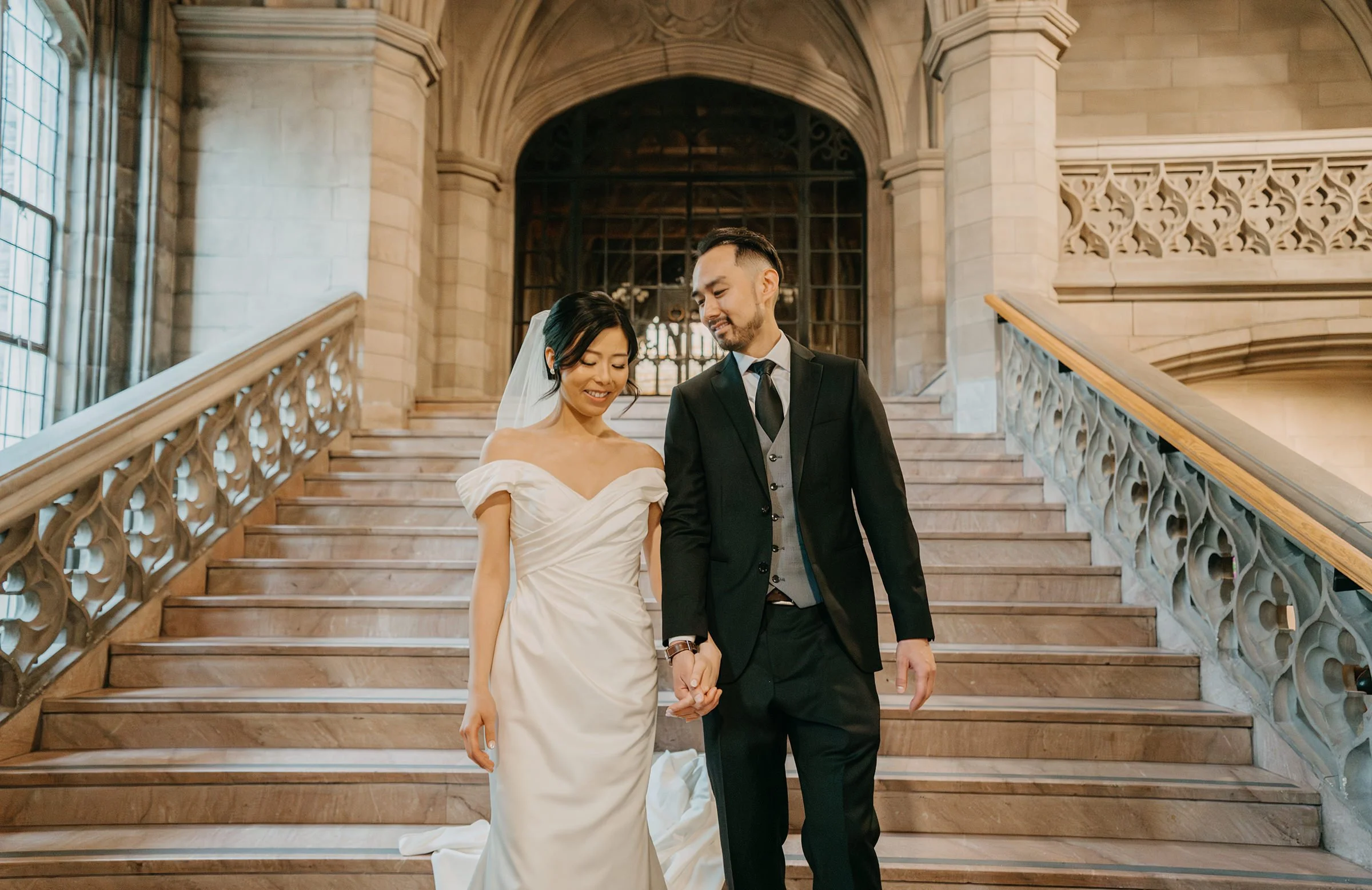 knox-college-bride-groom-portraits-toronto-wedding-photographer-13.jpg