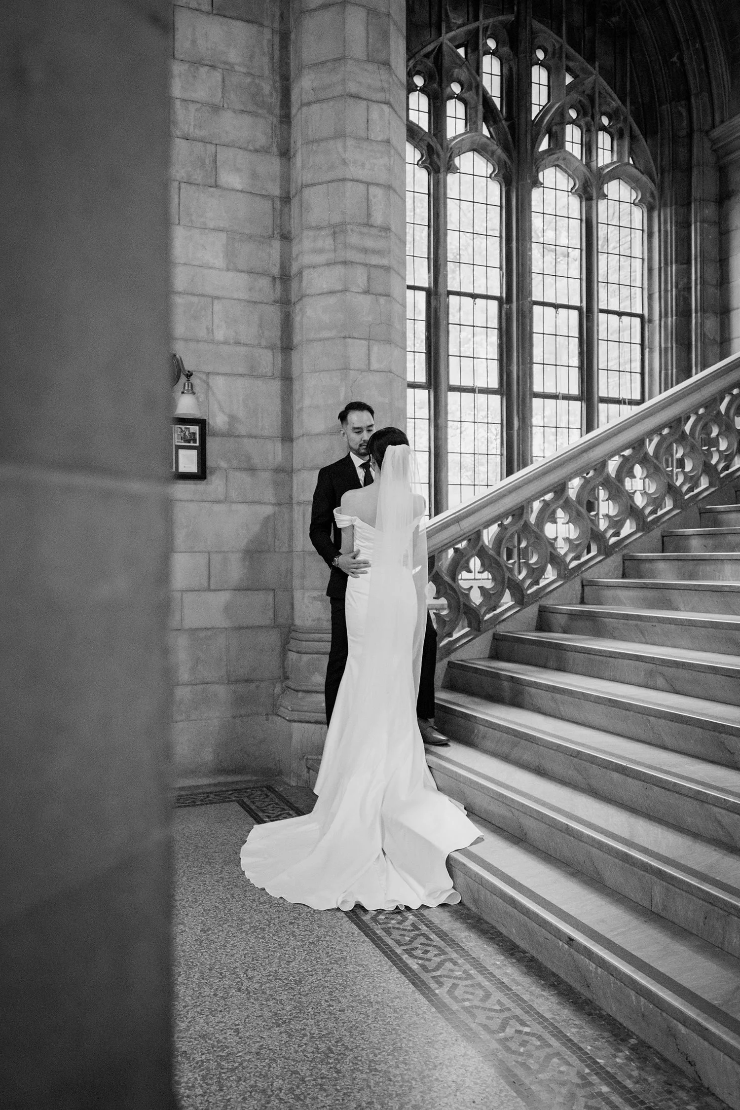 knox-college-bride-groom-portraits-toronto-wedding-photographer-18.jpg