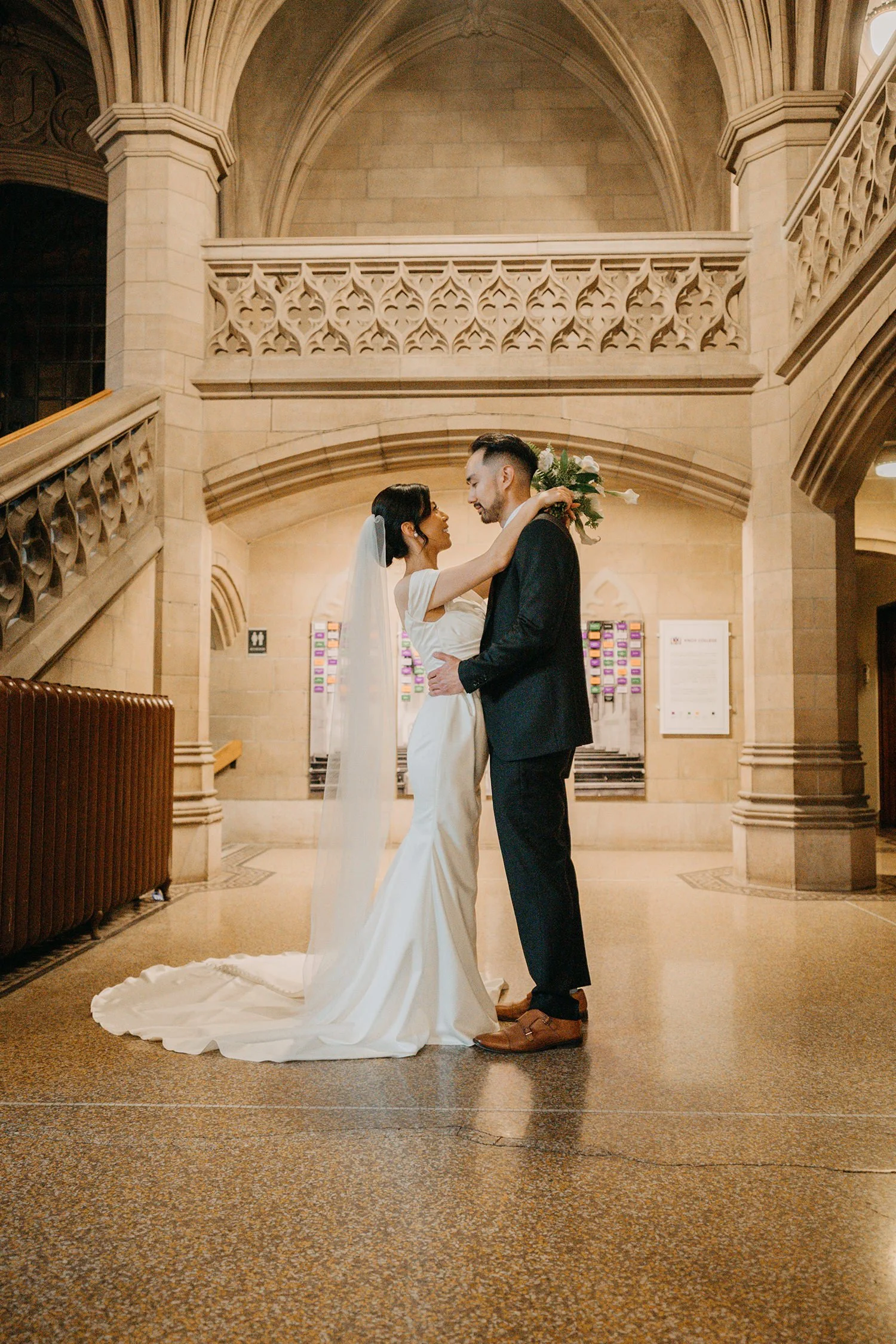 knox-college-bride-groom-portraits-toronto-wedding-photographer-26.jpg