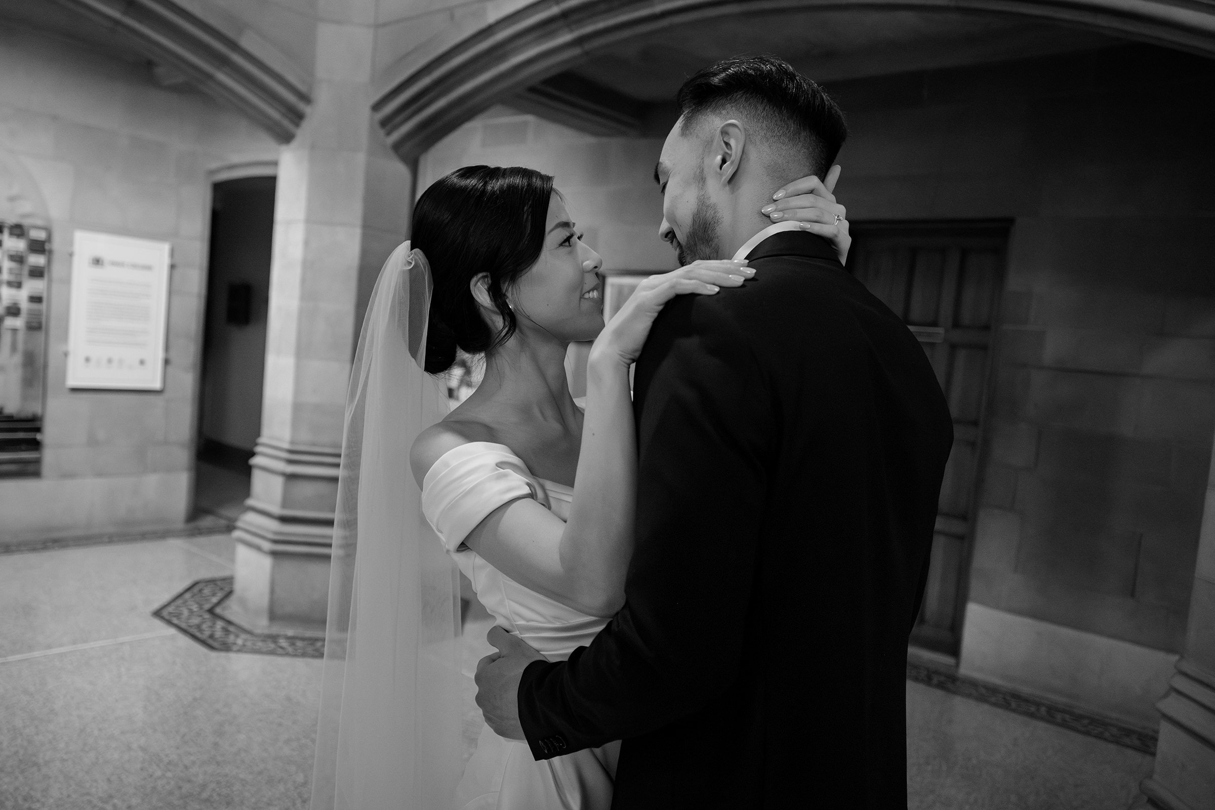 knox-college-bride-groom-portraits-toronto-wedding-photographer-30.jpg