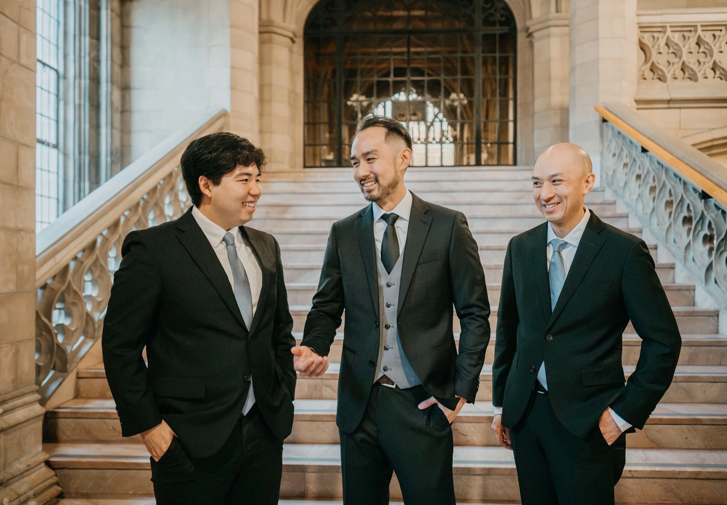 toronto-wedding-knox-college-family-portraits-8.jpg