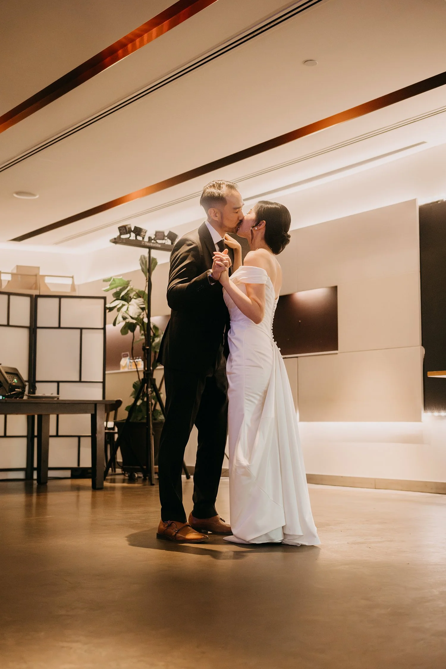 mildred-temple-wedding-reception-toronto-photographer-17.jpg