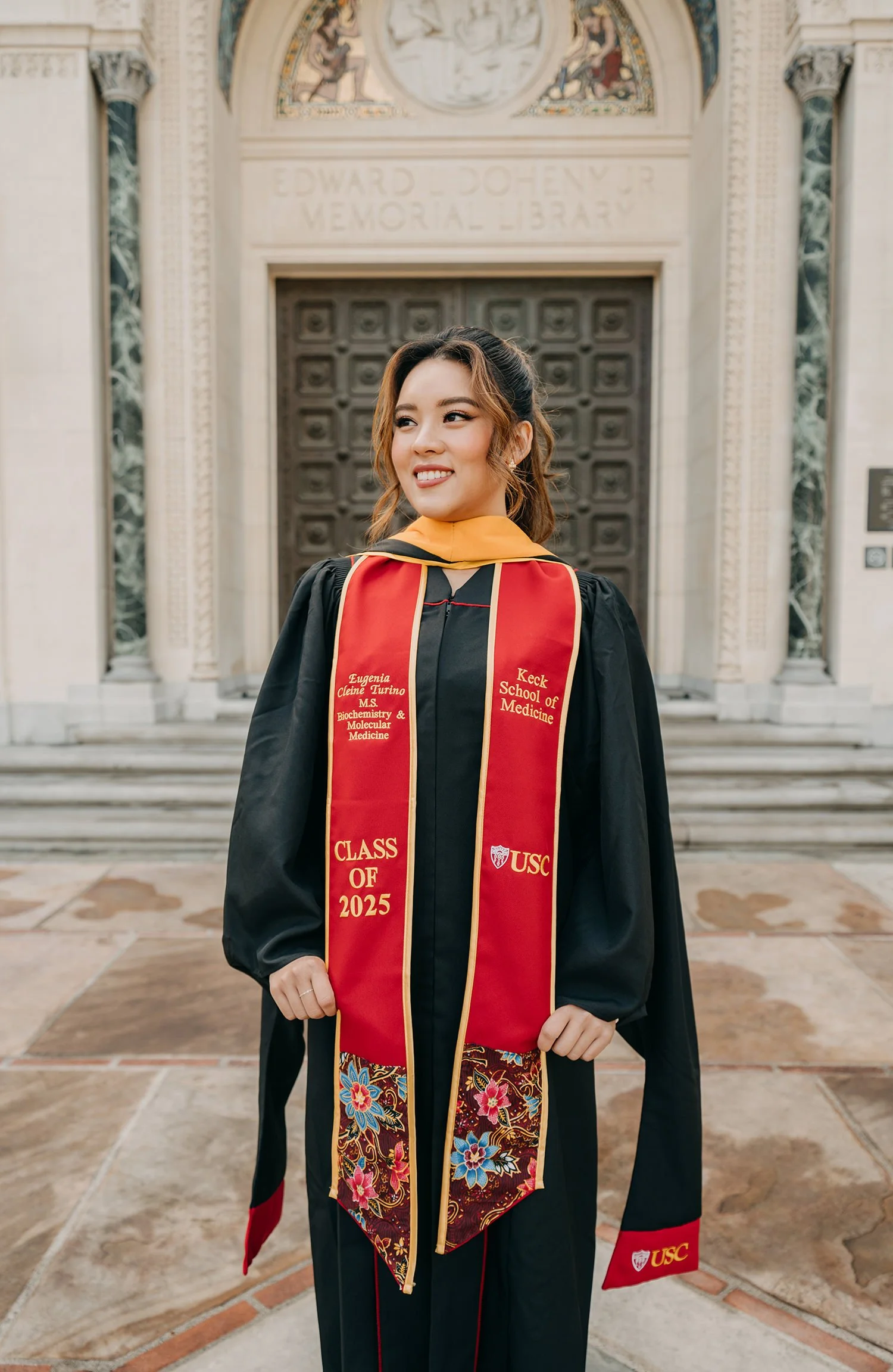 usc-graduation-portraits-usc-campus-16.jpg