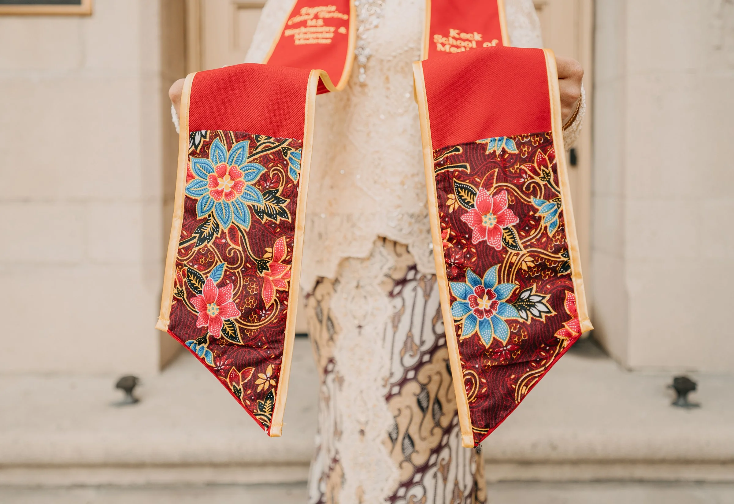 usc-graduation-portraits-usc-campus-21.jpg