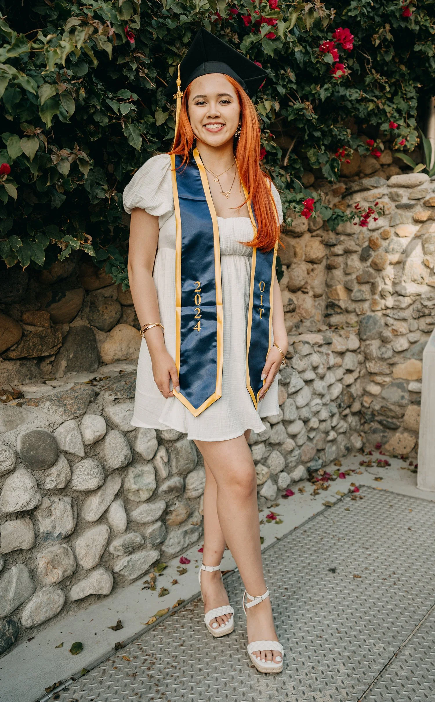 laguna-beach-oit-graduation-portrait-session-5.jpg