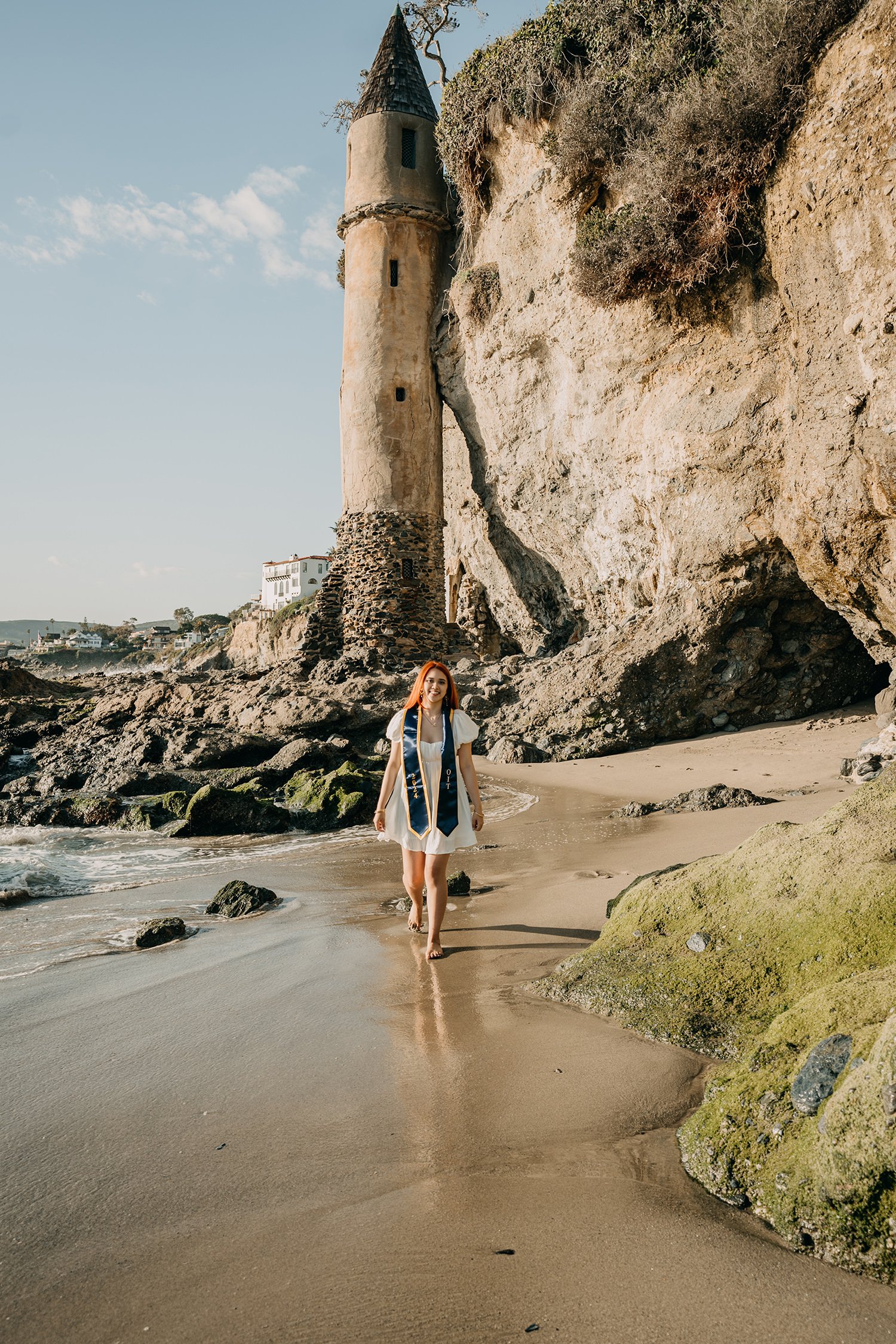 oregon-tech-graduation-photos-pirate-tower-laguna-beach-7.jpg