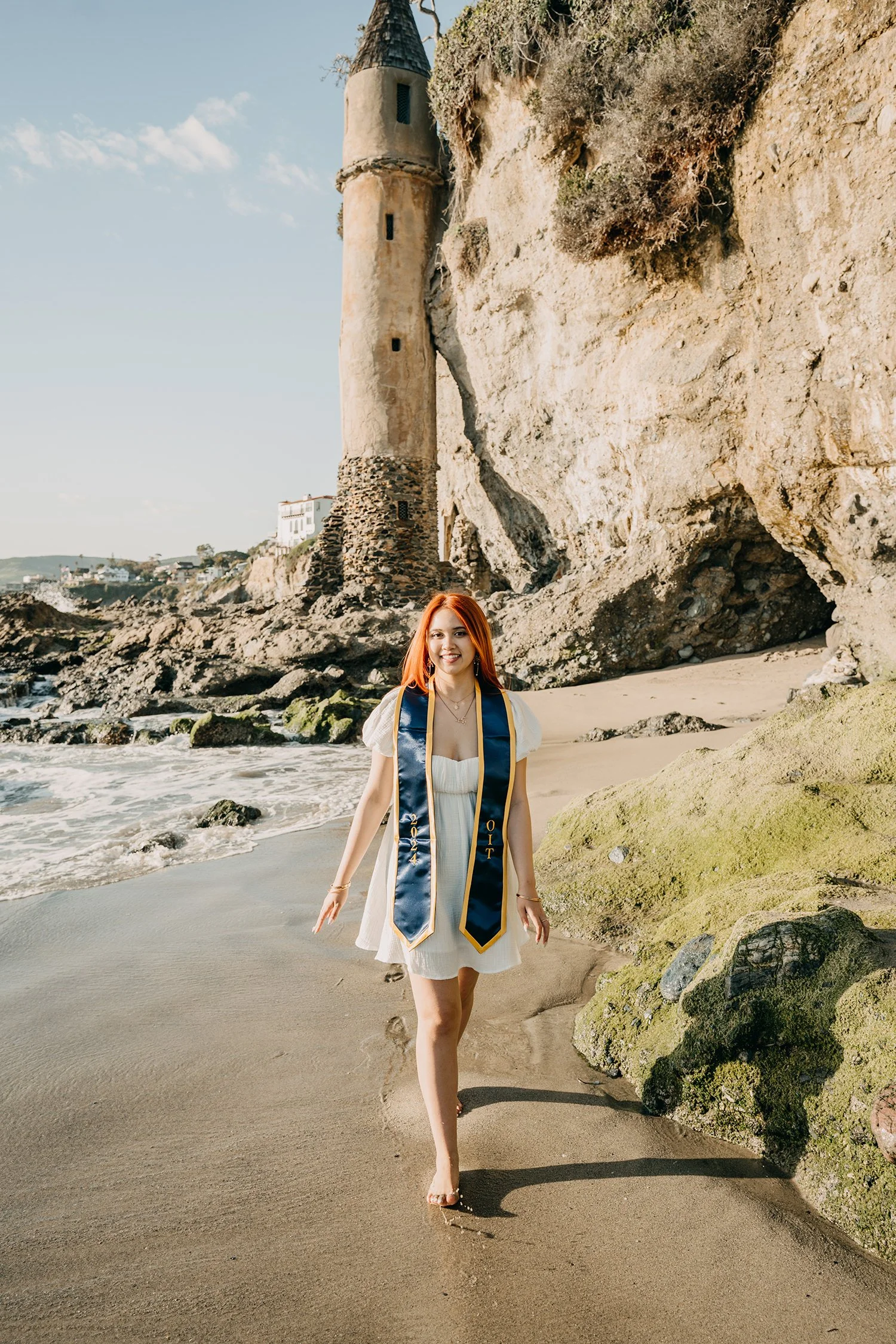oregon-tech-graduation-photos-pirate-tower-laguna-beach-8.jpg