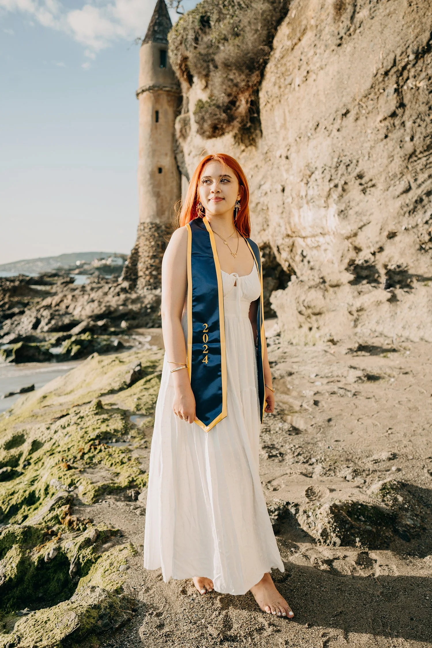oregon-tech-graduation-photos-pirate-tower-laguna-beach-10.jpg