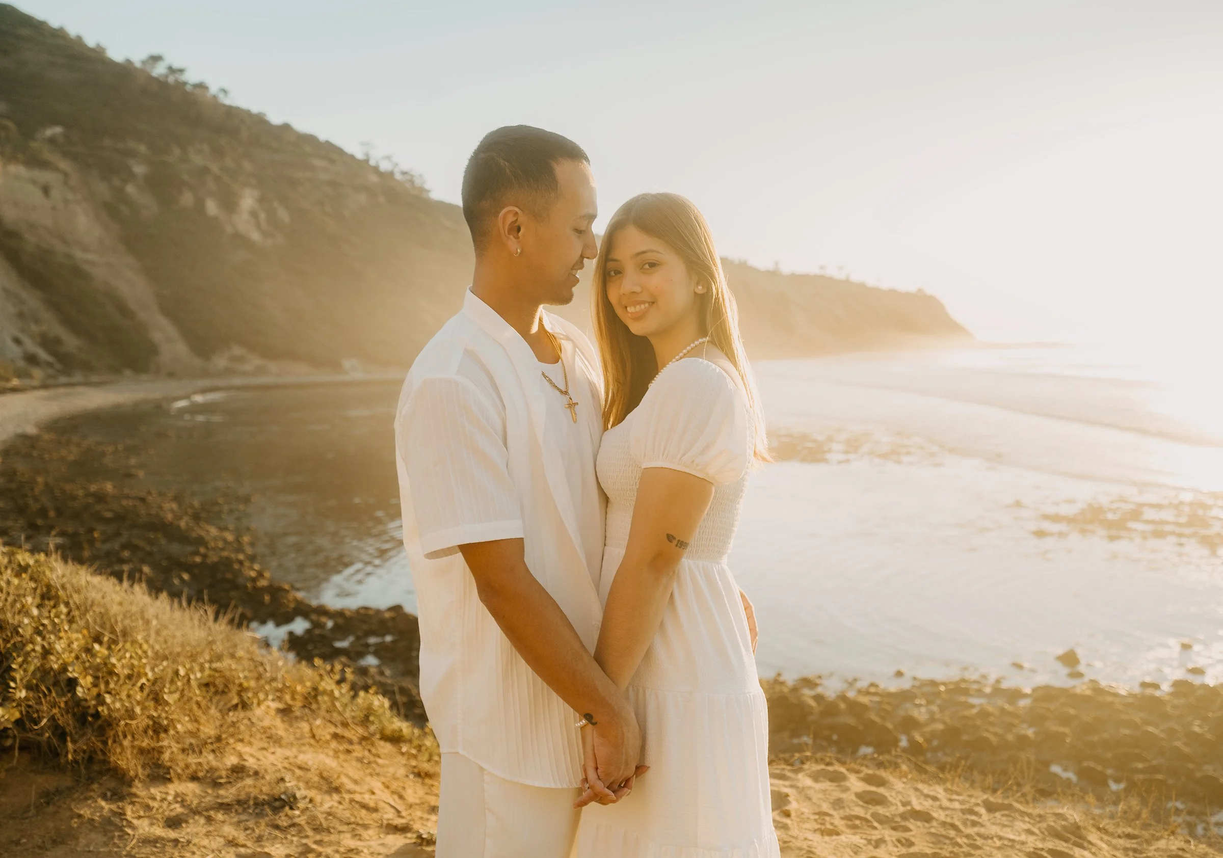 golden-hour-engagement-photos-palos-verdes-15.jpg