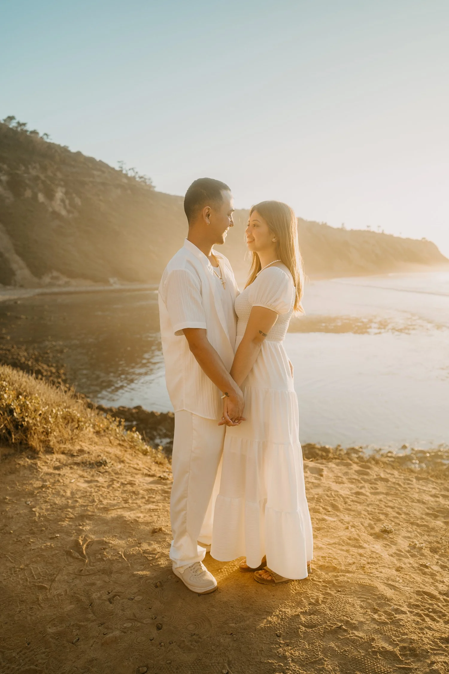 golden-hour-engagement-photos-palos-verdes-17.jpg