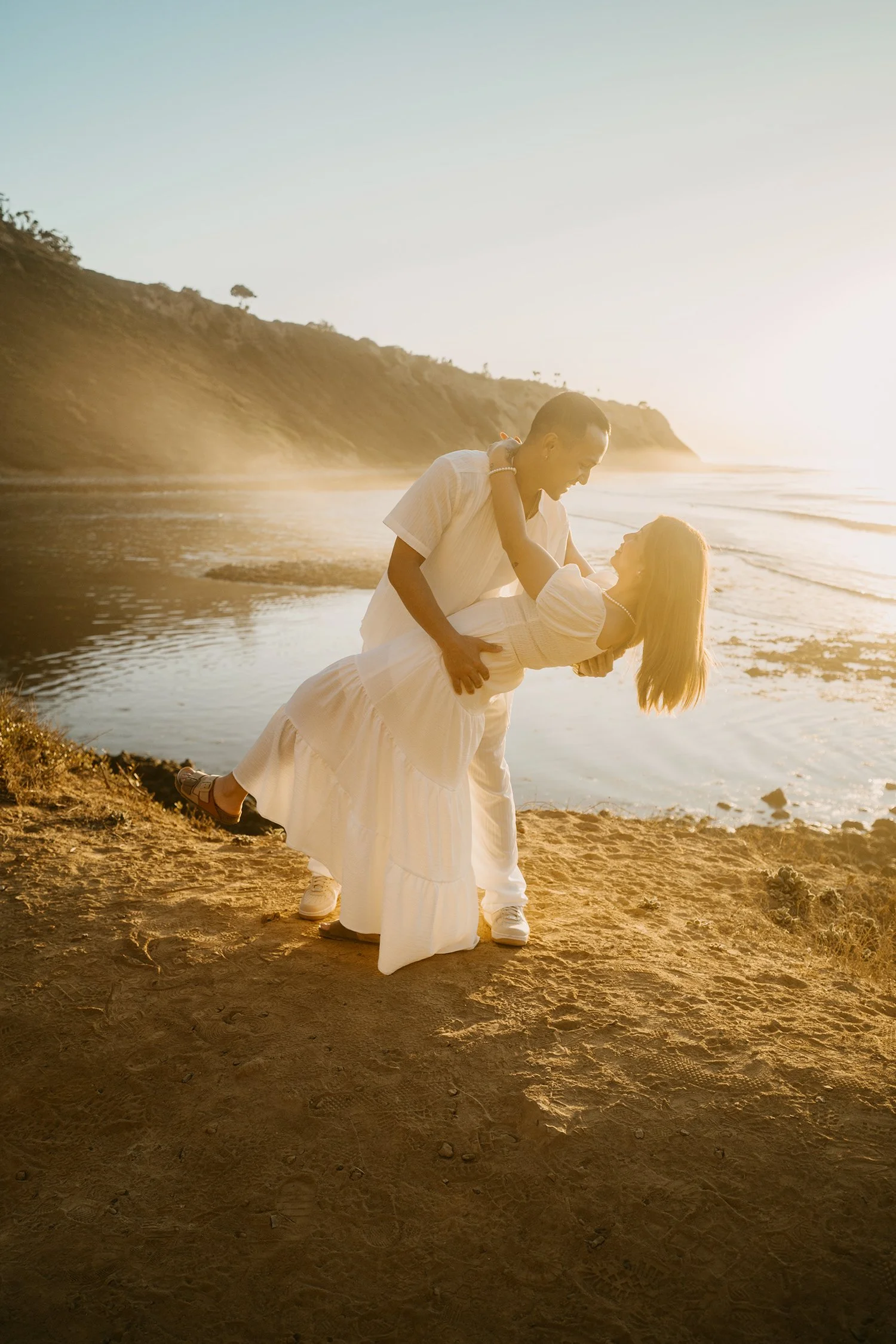 golden-hour-engagement-photos-palos-verdes-13.jpg