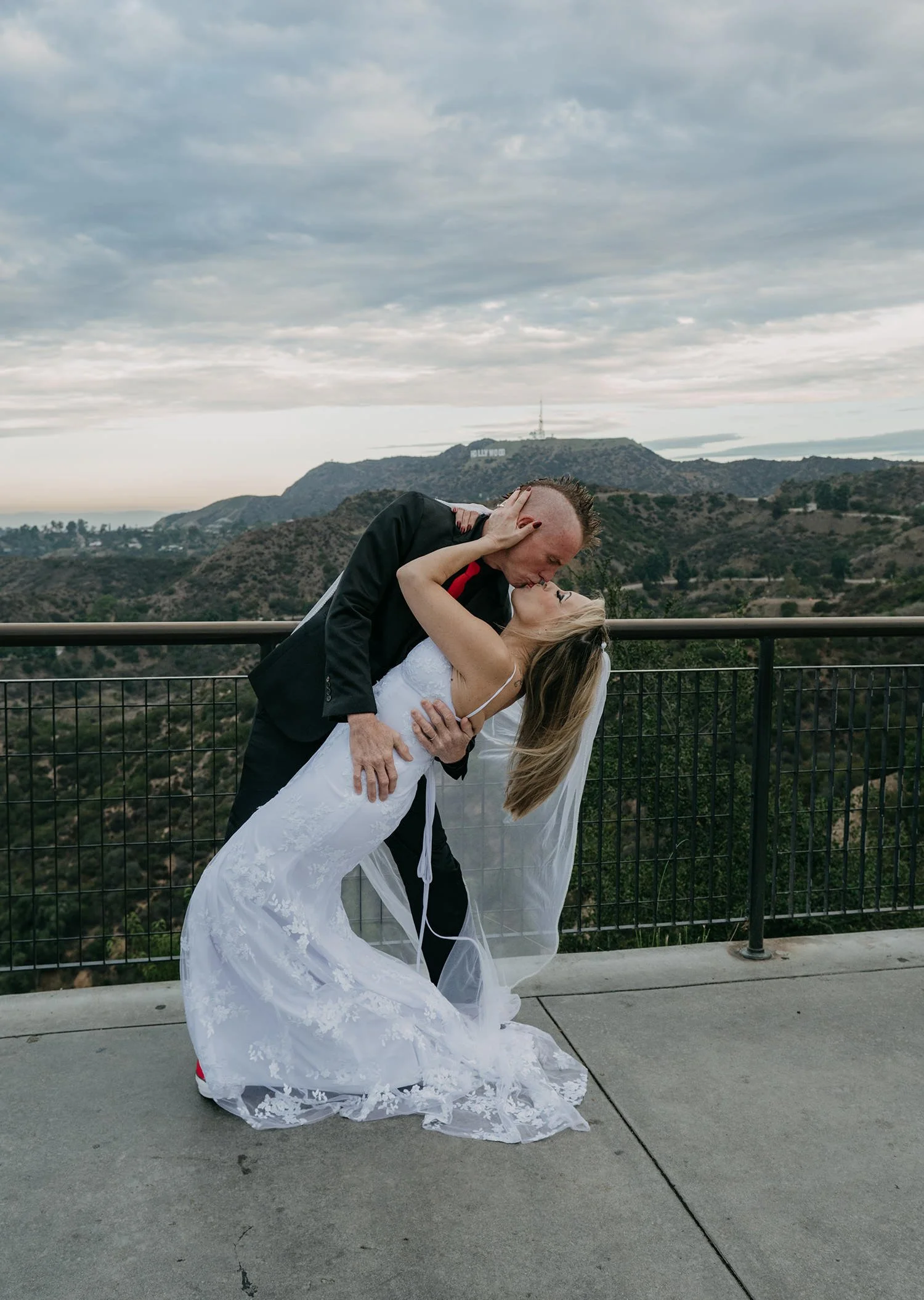 griffith-observatory-wedding-portraits-06.jpg