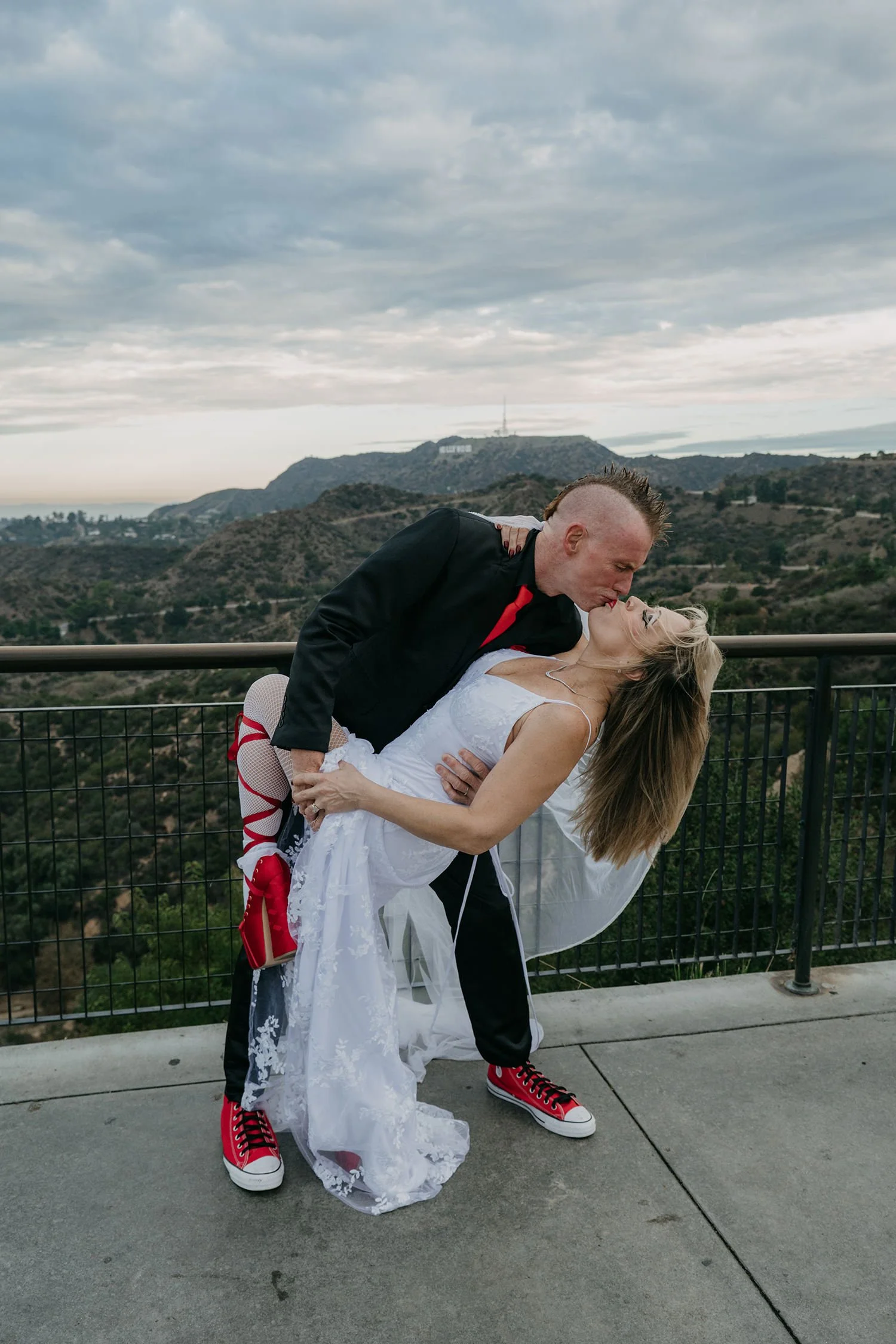 griffith-observatory-wedding-portraits-07.jpg