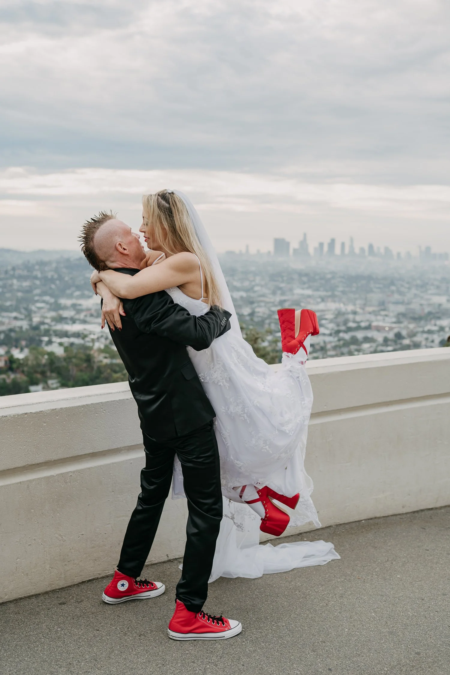 griffith-observatory-wedding-portraits-30.jpg