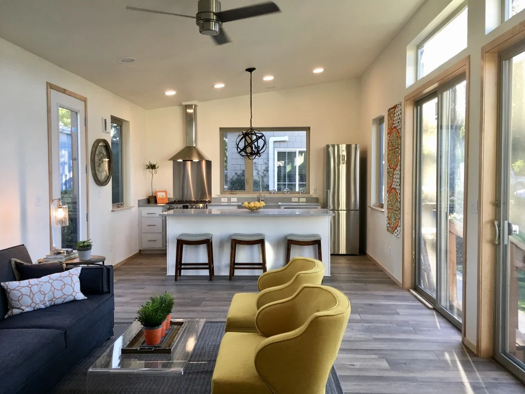 haven 2018 living&kitchen.jpg