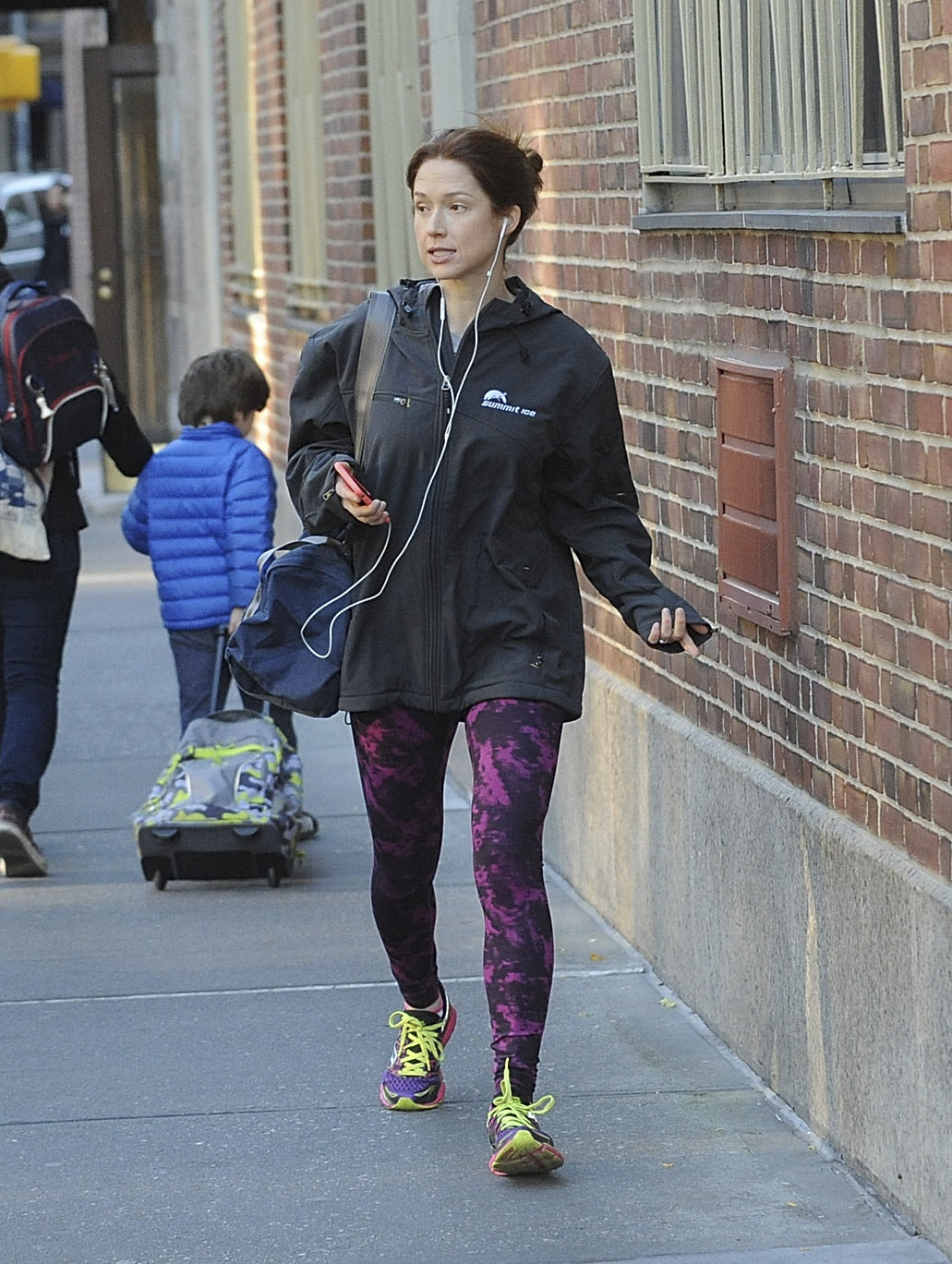  A chatty  Ellie Kemper  proves that wearing Summit Ice is always a good call. 