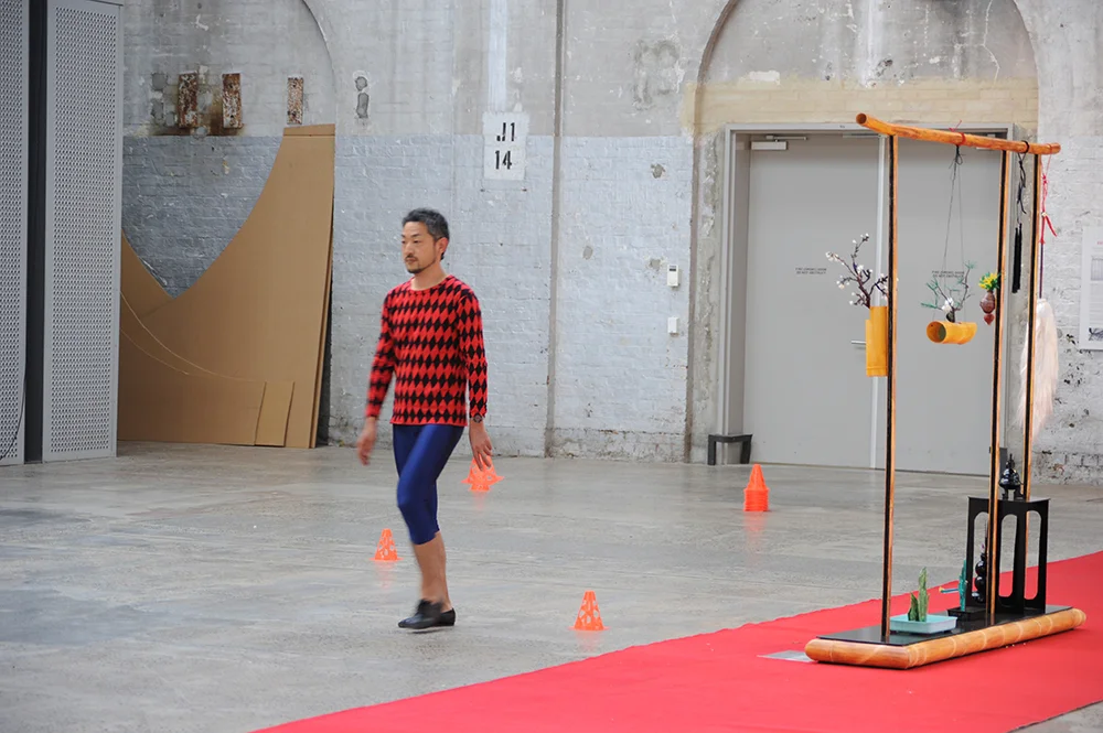 Sarah Goffman, Trashcan Dreams, 2010, featuring Morita Yasuaki, curator Bec Dean, Performance Space, Sydney (photo: Garth Knight)