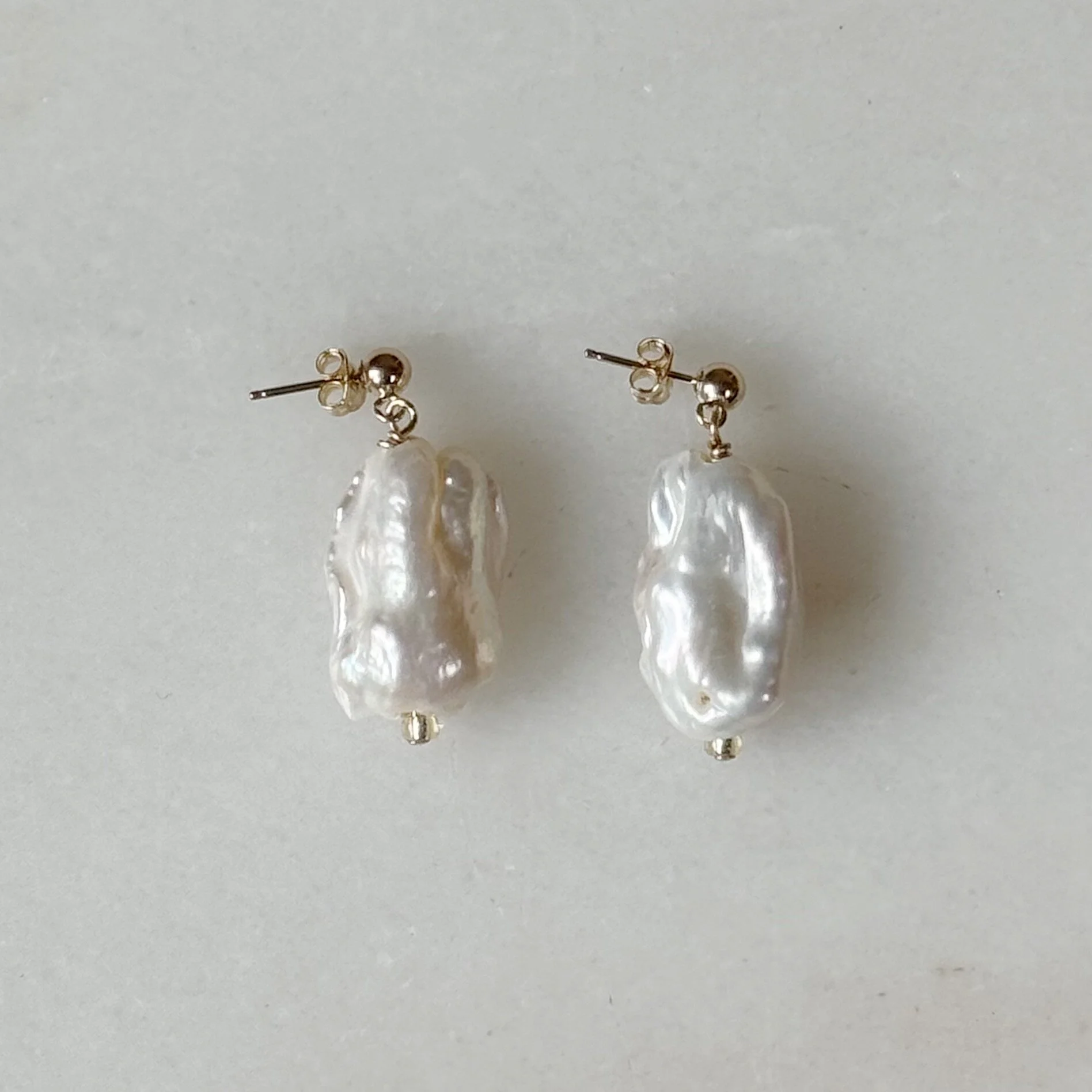 B2A2F5B2-C73C-4AAA-8BCE-9AA5160A304B