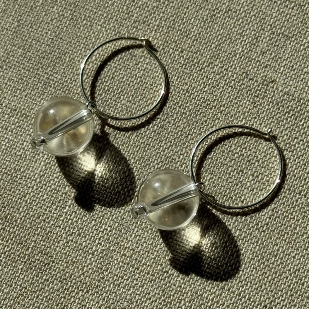 S+P mini quartz hoop earrings 〰️