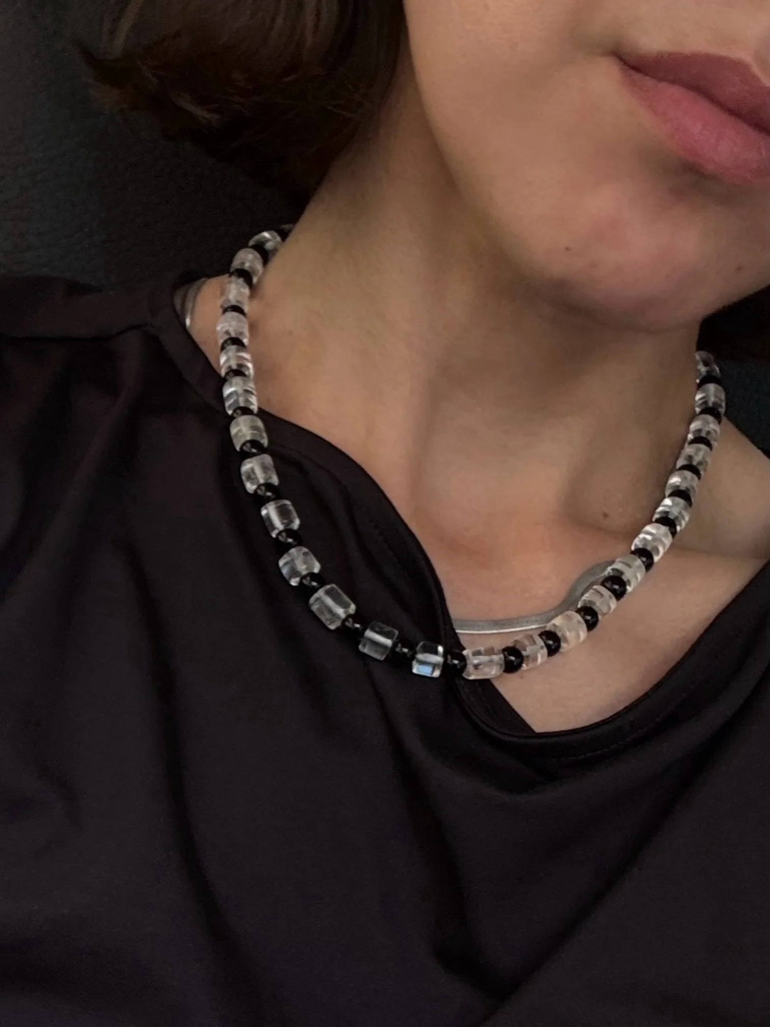 S+P cylinder glass necklace (18&rdquo;) ⚫️