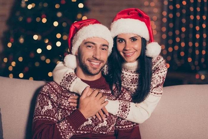 Christmas-Couple-Photoshoot-Deagreez1.jpg