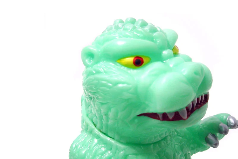 proj_godzilla10.jpg