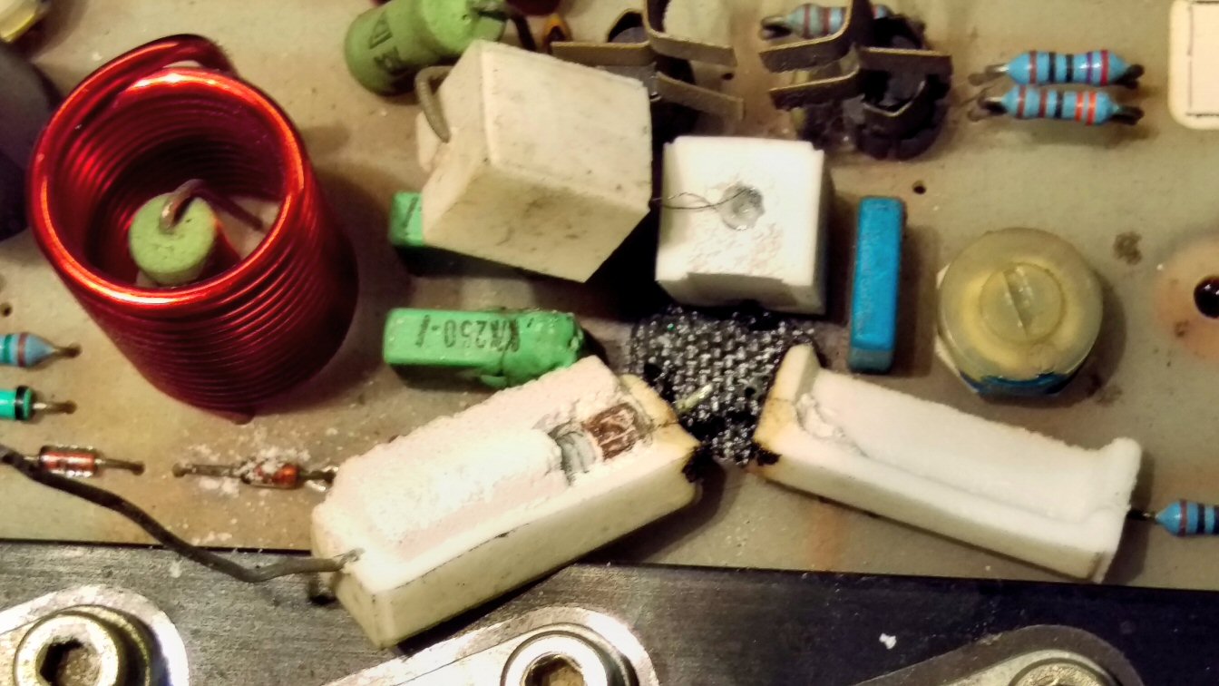 These resistors were blown apart by a dying Mosfet, substituted for the original Hitachi. Its failure mode was completely different, and catastrophic.