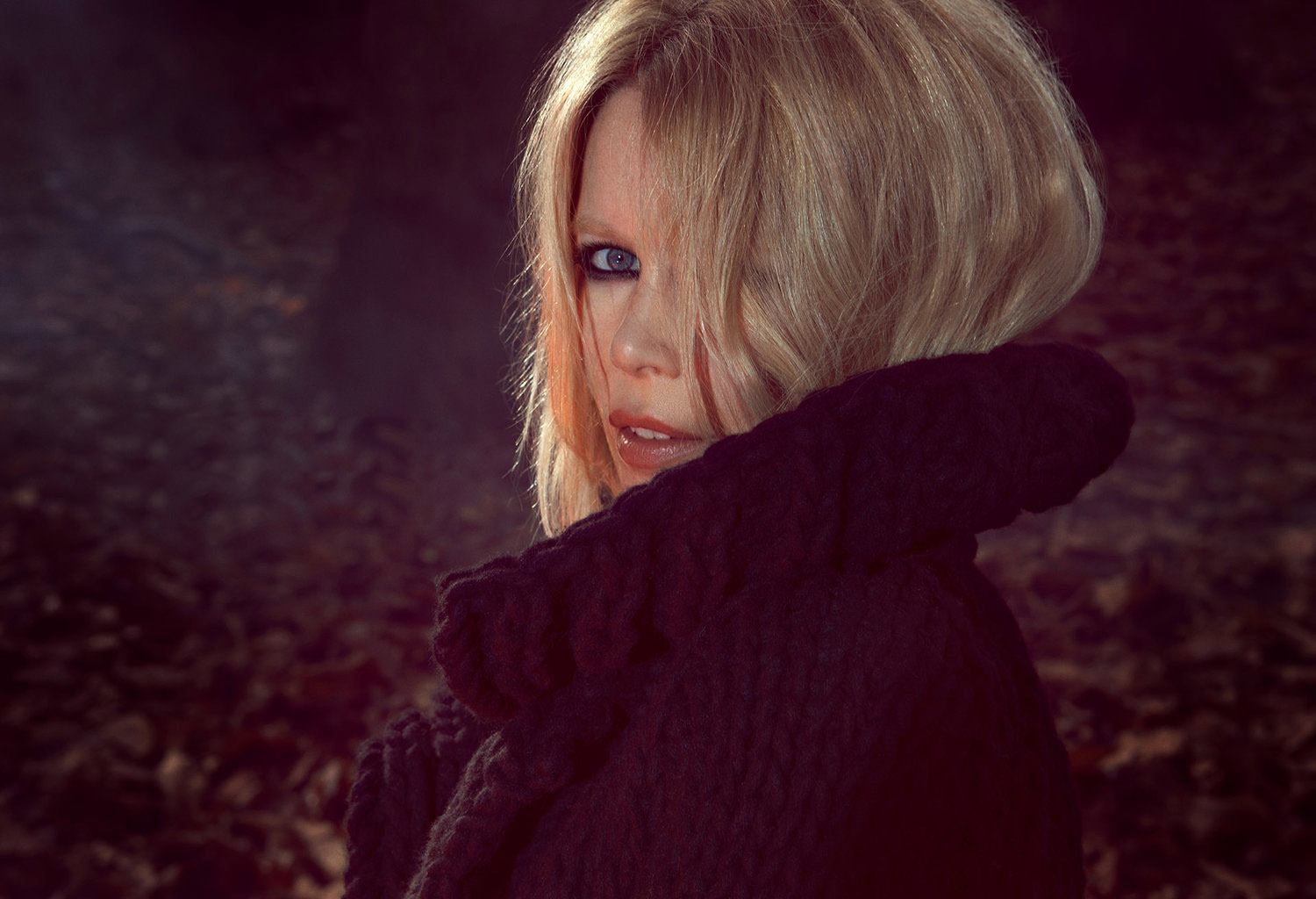 CLAUDIA SCHIFFER View Showcase