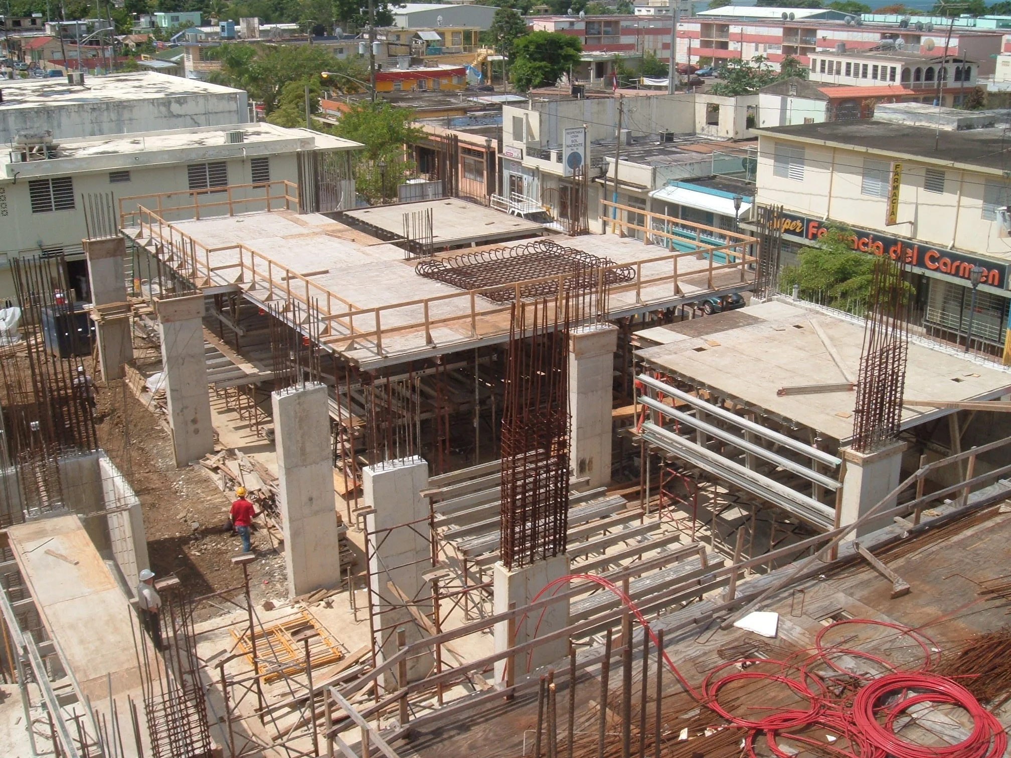 Mun. Aguadilla Construccion Estacionamiento Municipal & Plaza del Mercado.JPG