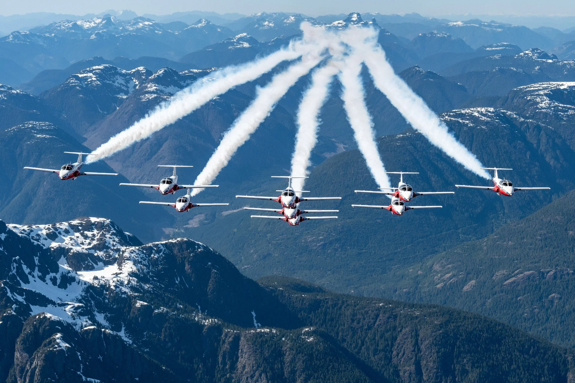 Canadian Forces Snowbirds to be Grounded Indefinitely Following 2026 Season
