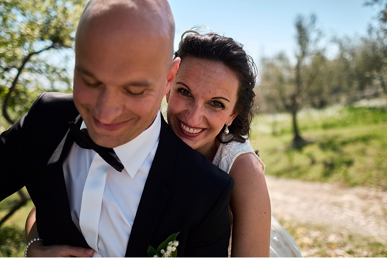  Matrimonio intimo di destinazione, nazionalità svedese per gli sposi che hanno scelto San donato in poggio in provincia di Firenze, nel cuore del chianti, per consacrare il loro amore. La cerimonia si è tenuta nella sala centrale del museo cittadino