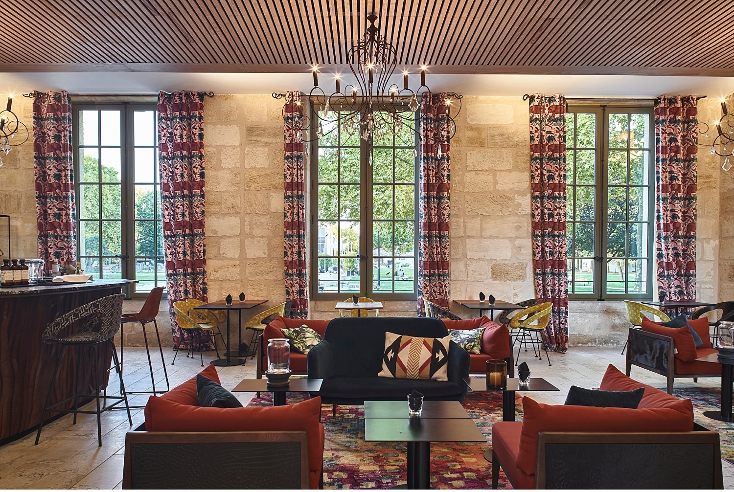  New hotel in Bordeaux, La Zoologie, owned by French as the Palazzetto Rosso in Siena and other hotels in Paris. The inspiration of the structure is linked to the original origin of the building which was a university zoology pavilion. Recently resto