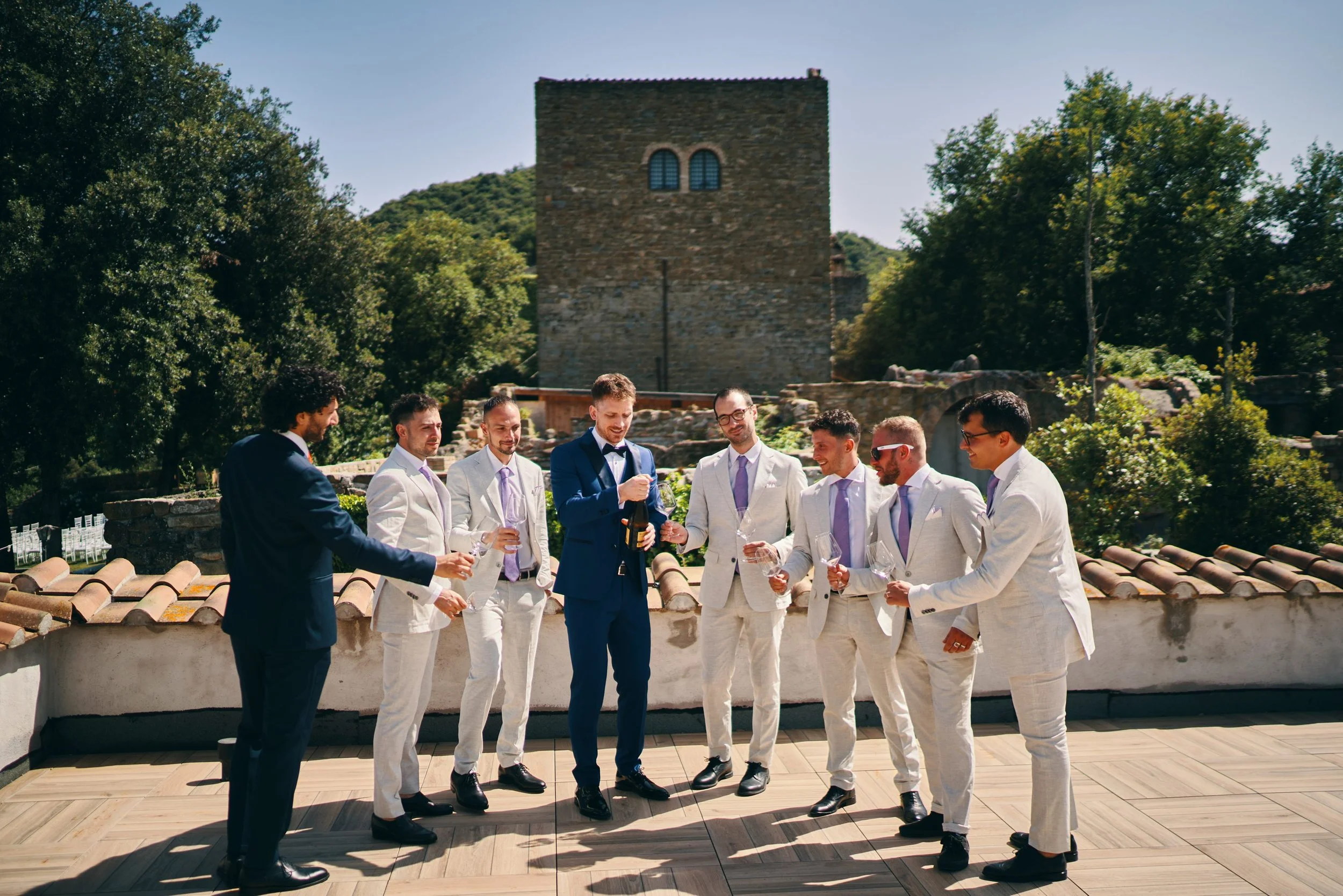 destination-wedding-photographer-italy-umbria-castello-di-rosciano008.jpg
