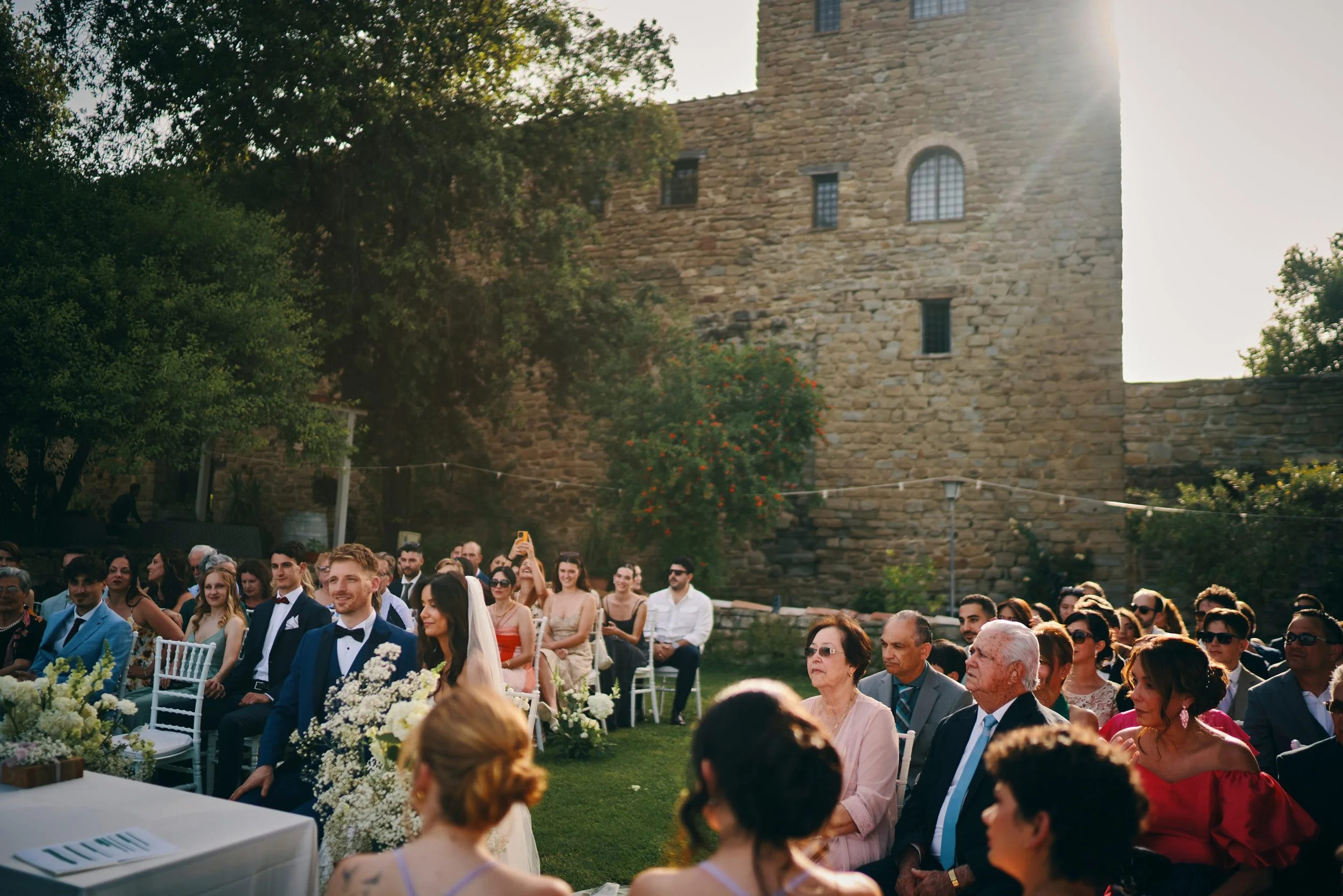 destination-wedding-photographer-italy-umbria-castello-di-rosciano018.jpg