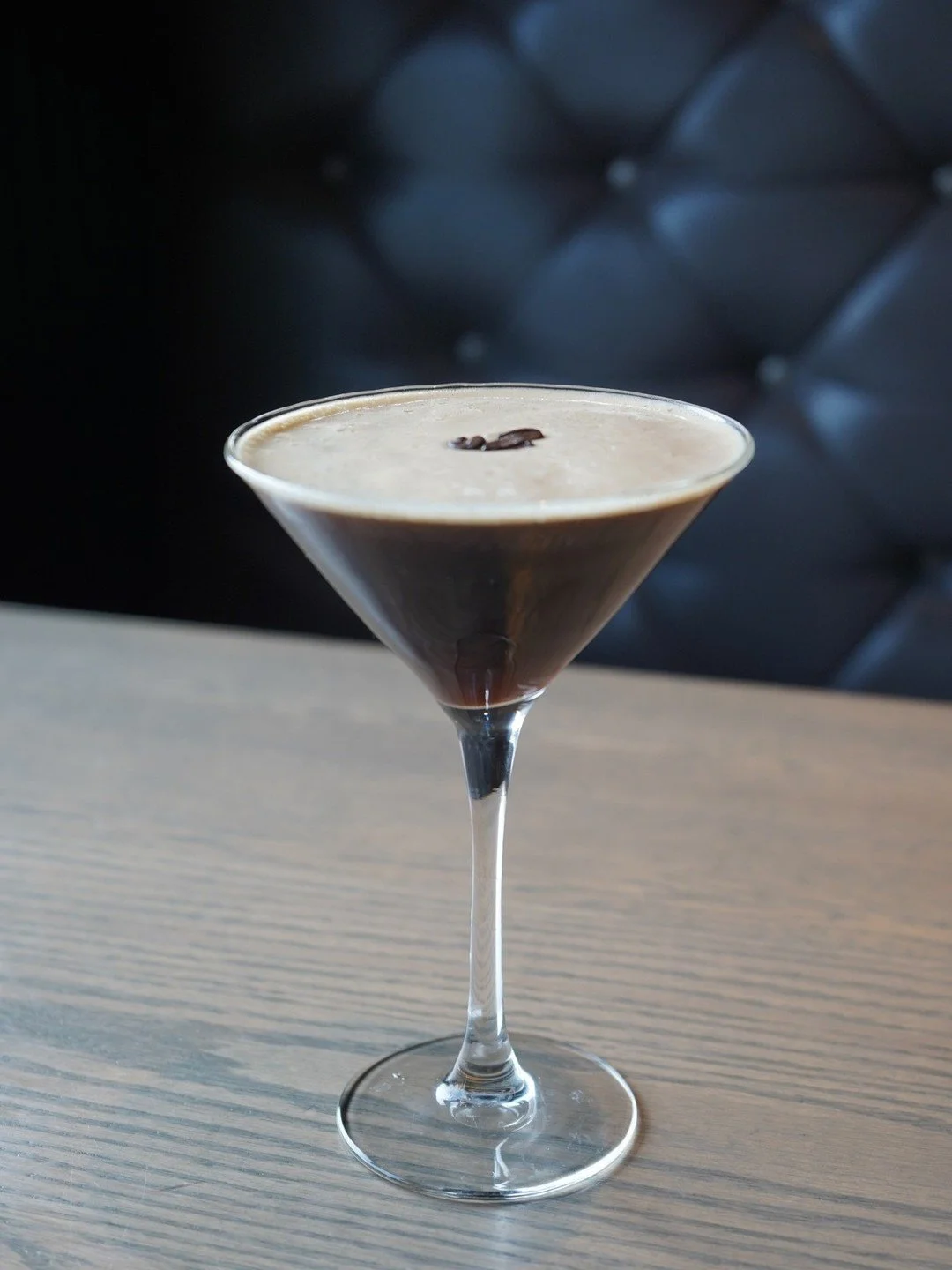 BREW-tiful from every angle ☕ 🍸 
Are you team baileys or no baileys?🤍