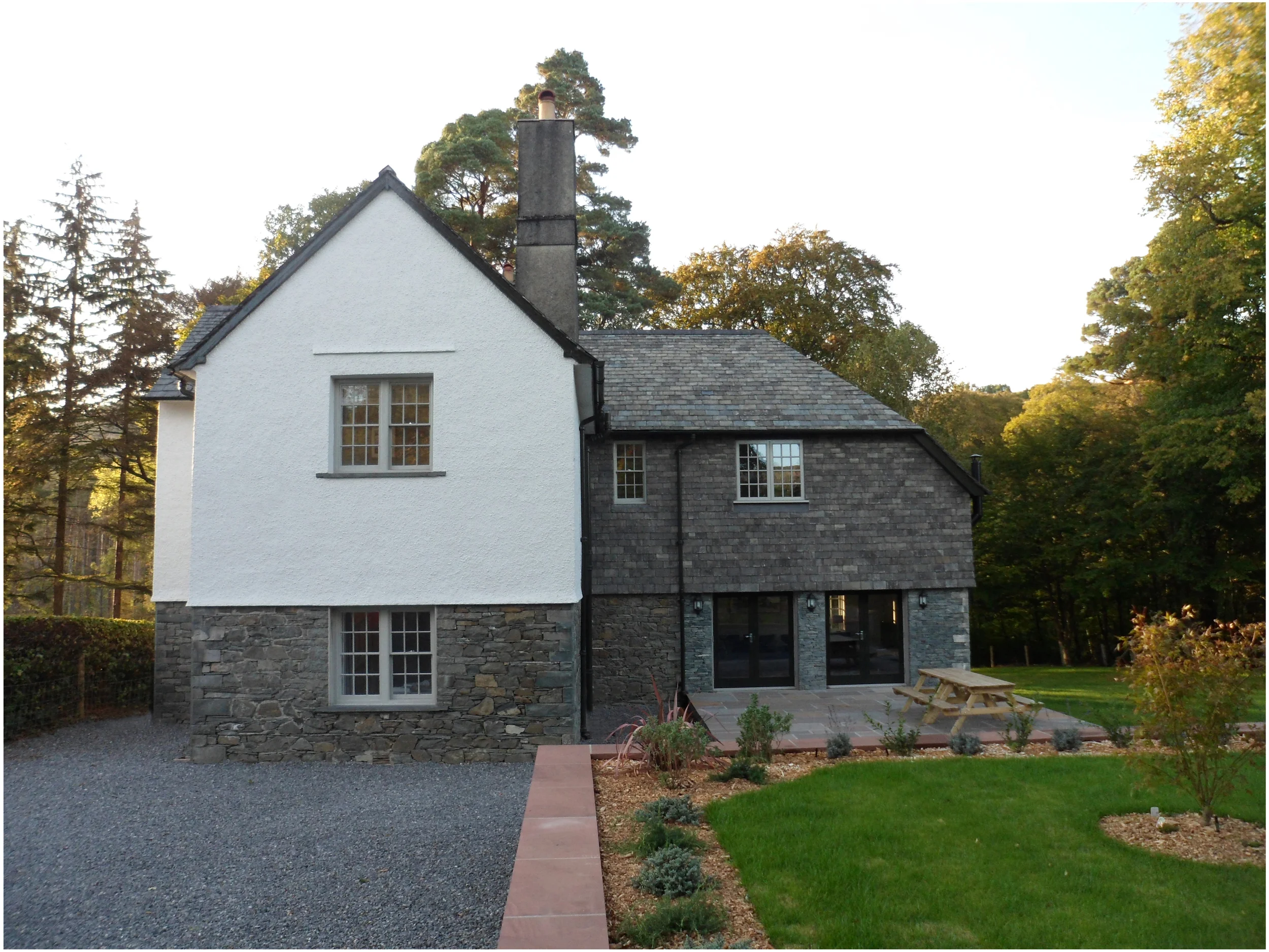 Lingholm Lodge.jpg