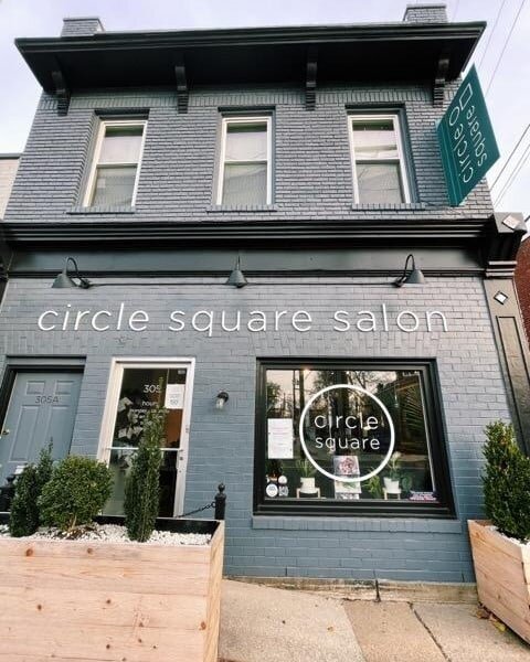 Circle Square Salon is 🌟TEN🌟 years old today! 

We are beyond grateful for our incredibly talented team of stylists, amazing support staff, and our wonderful community of clients. We wouldn't be where we are today without you all. Thank you for you