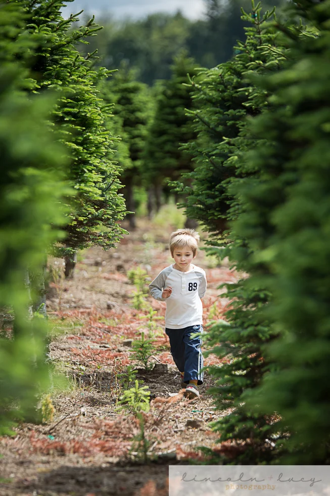 #1 TIP:  HOW I GET MY KID TO POSE FOR PICTURES!