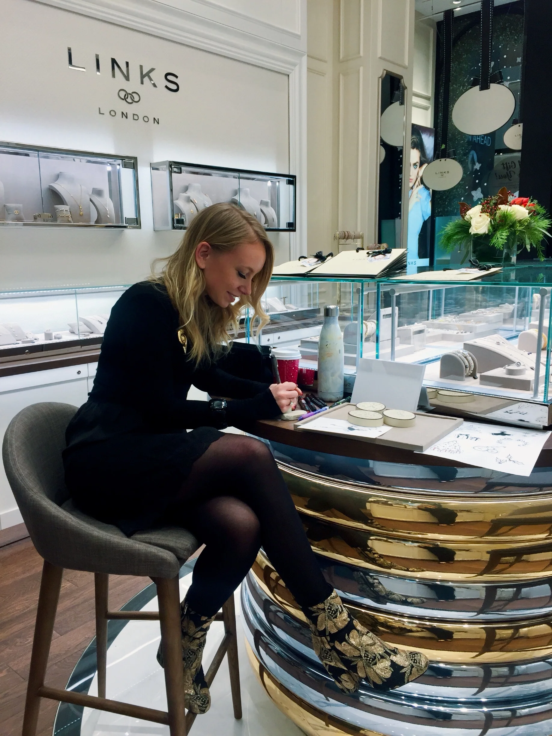 Sketching at Links of London last year, both on paper and on their jewelry boxes!