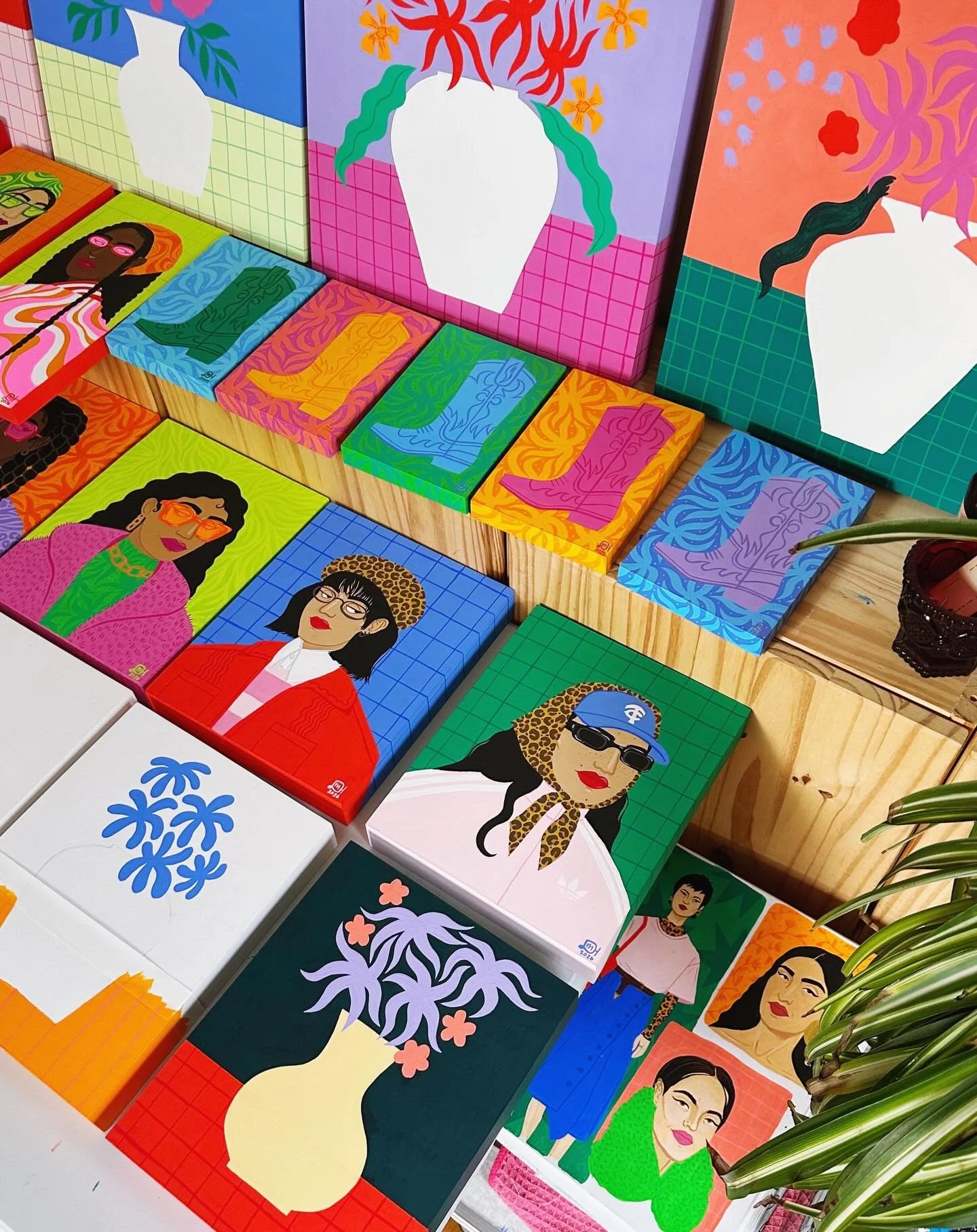 @nemaamn #AAW2026 prep in full swing! I&rsquo;m on track to have even MORE new originals this year than I had last year&hellip; pray 4 me that I can finish everything I started in the next two weeks! 🫣🤪🫠

#artawhirl #mplsart #illustrator #womenart