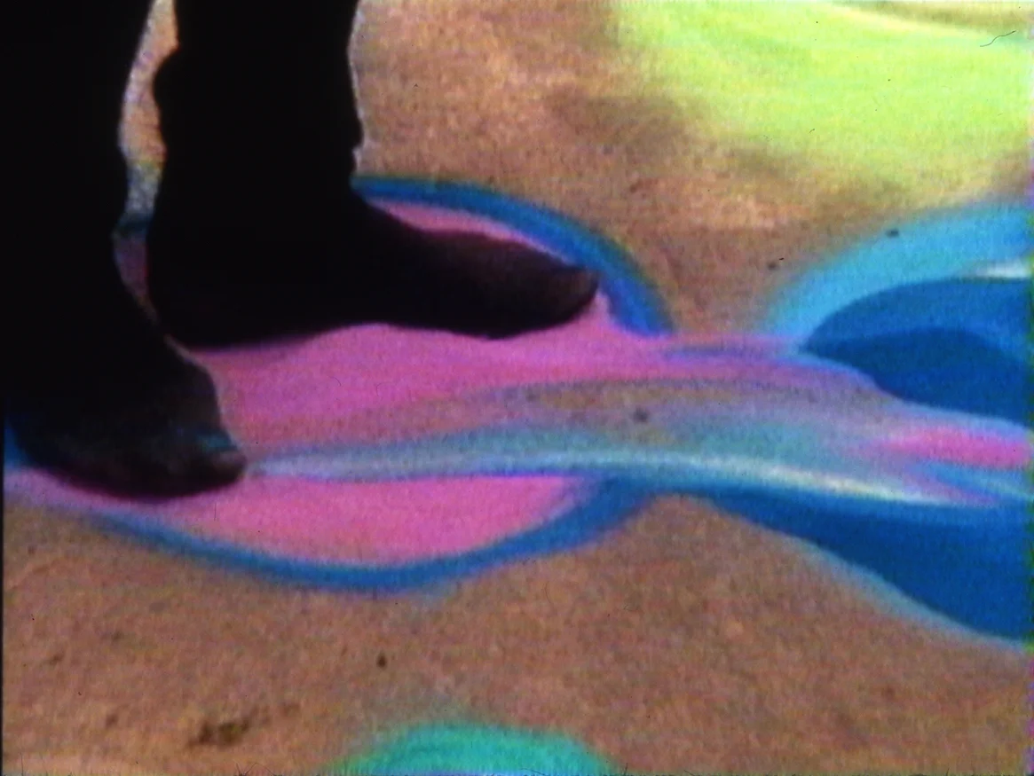 Installation-performance-video-00-20.jpg